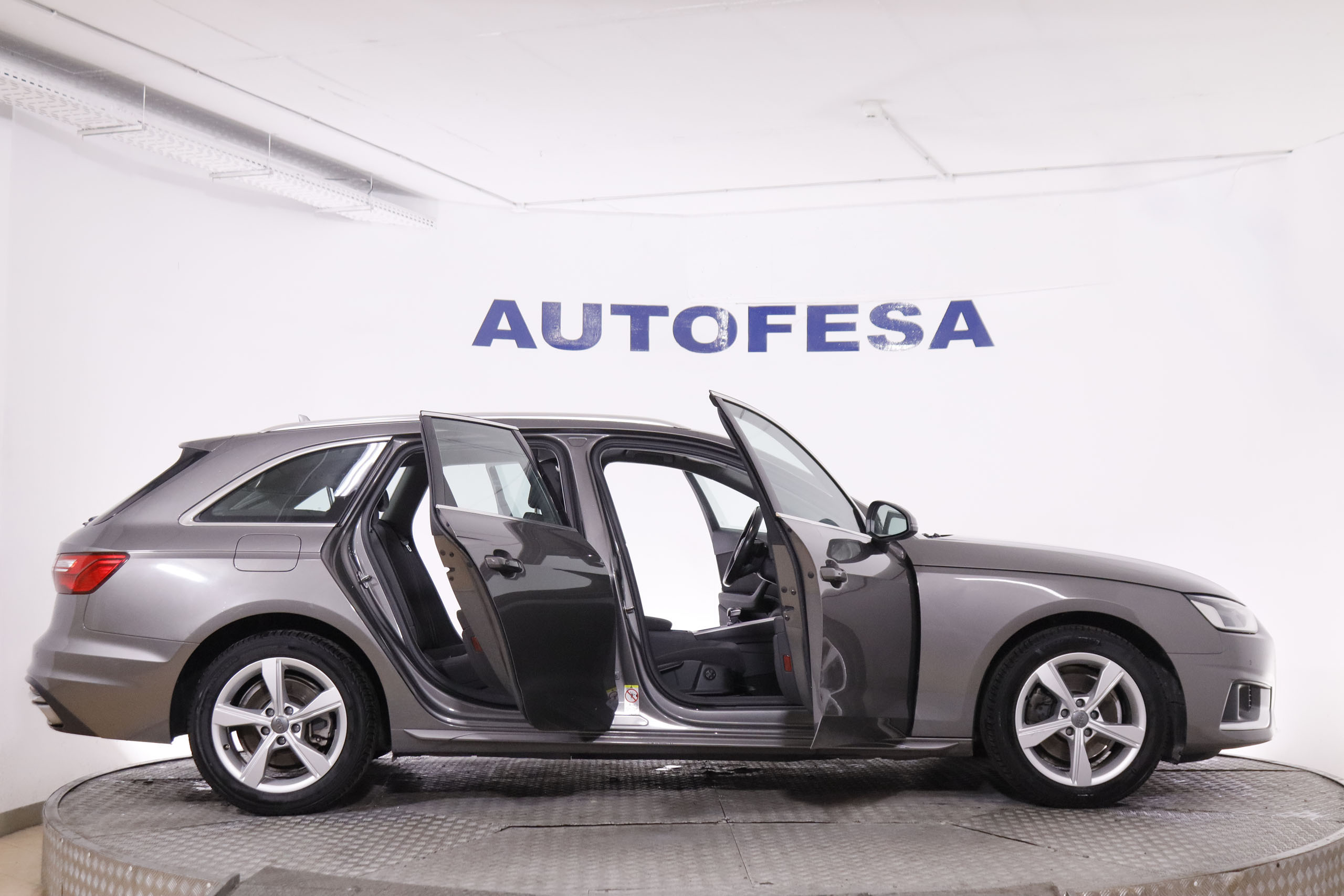 Audi A4 2.0 MHEV AVANT 35 TFSI ADVANCE AUTO 150CV 5P # IVA DEDUCIBLE, NAVY, PARKTRONIC foto 11