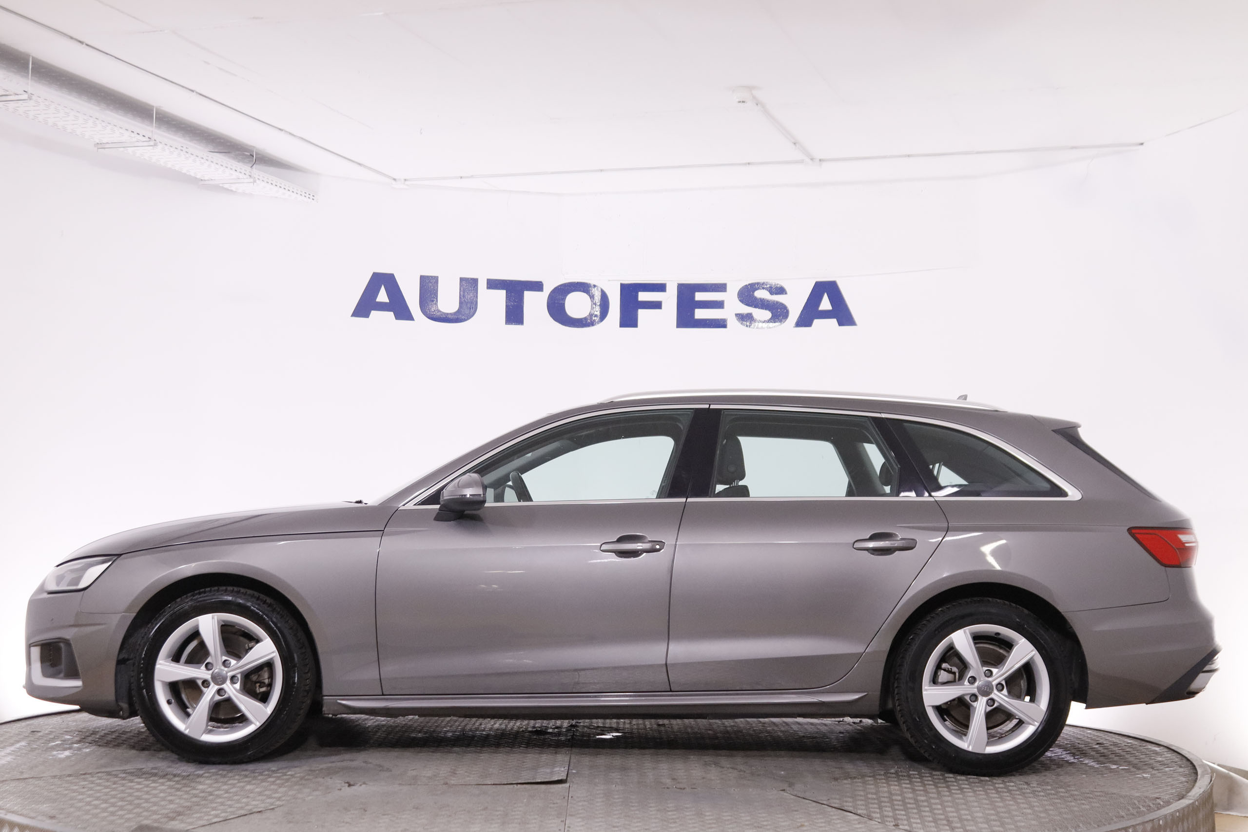Audi A4 2.0 MHEV AVANT 35 TFSI ADVANCE AUTO 150CV 5P # IVA DEDUCIBLE, NAVY, PARKTRONIC foto 9
