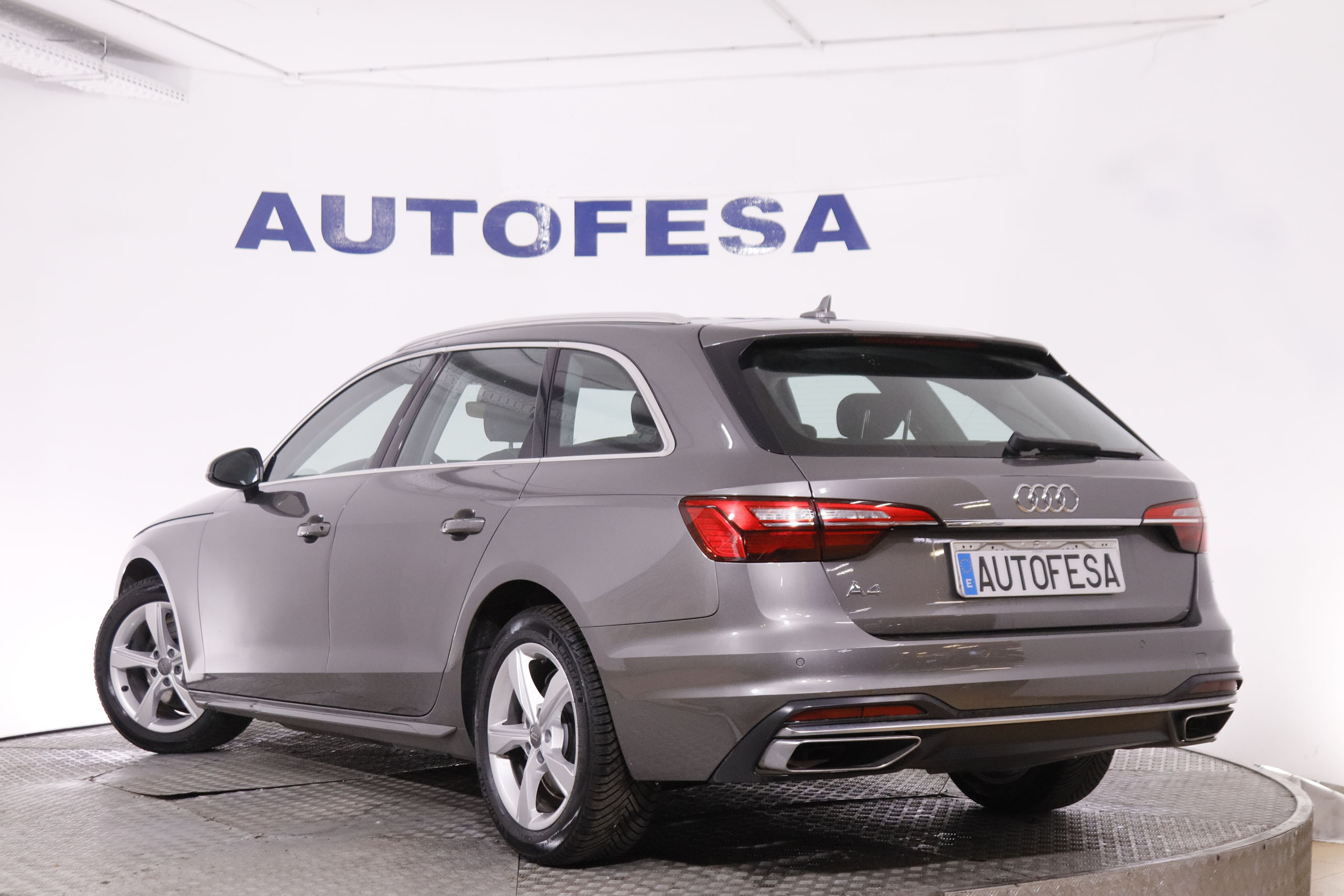 Audi A4 2.0 MHEV AVANT 35 TFSI ADVANCE AUTO 150CV 5P # IVA DEDUCIBLE, NAVY, PARKTRONIC foto 5