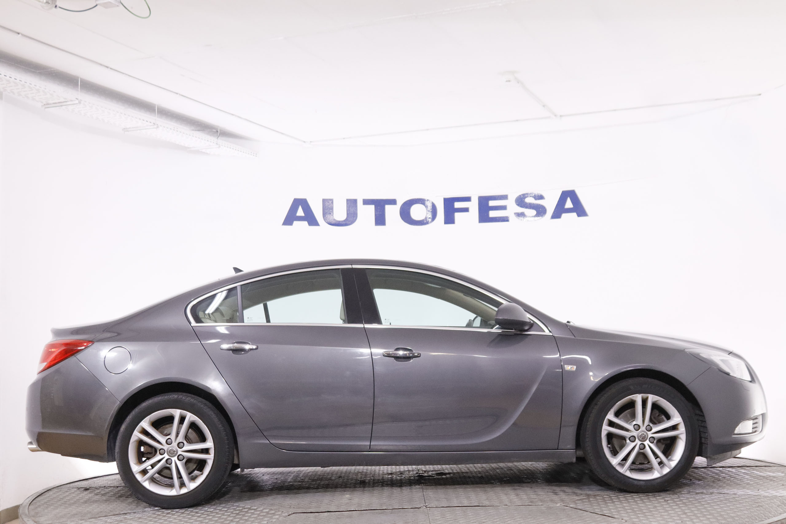 Opel Insignia 1.6T COSMO PACK 180CV 4P # CUERO, NAVY, PARKTRONIC foto 13