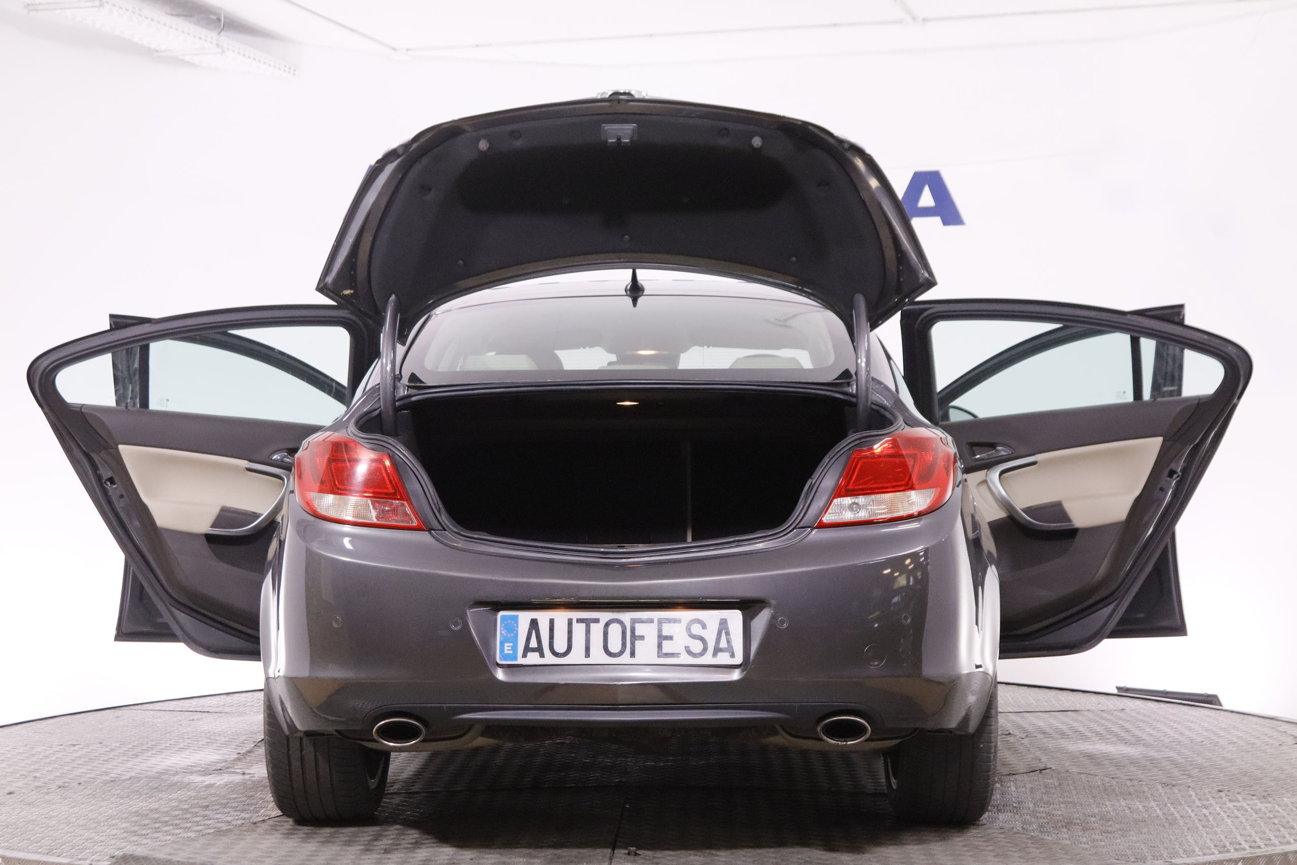 Opel Insignia 1.6T COSMO PACK 180CV 4P # CUERO, NAVY, PARKTRONIC foto 11