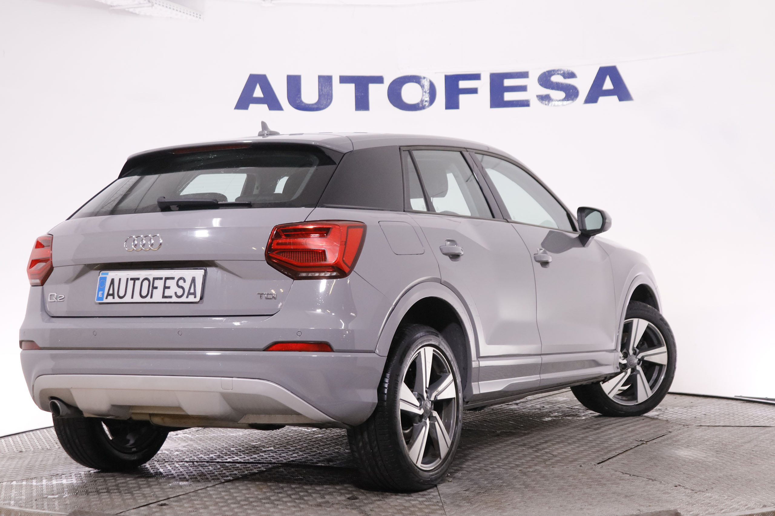 Audi Q2 1.6 TDI AUTO 116CV 5P # PARKTRONIC foto 7
