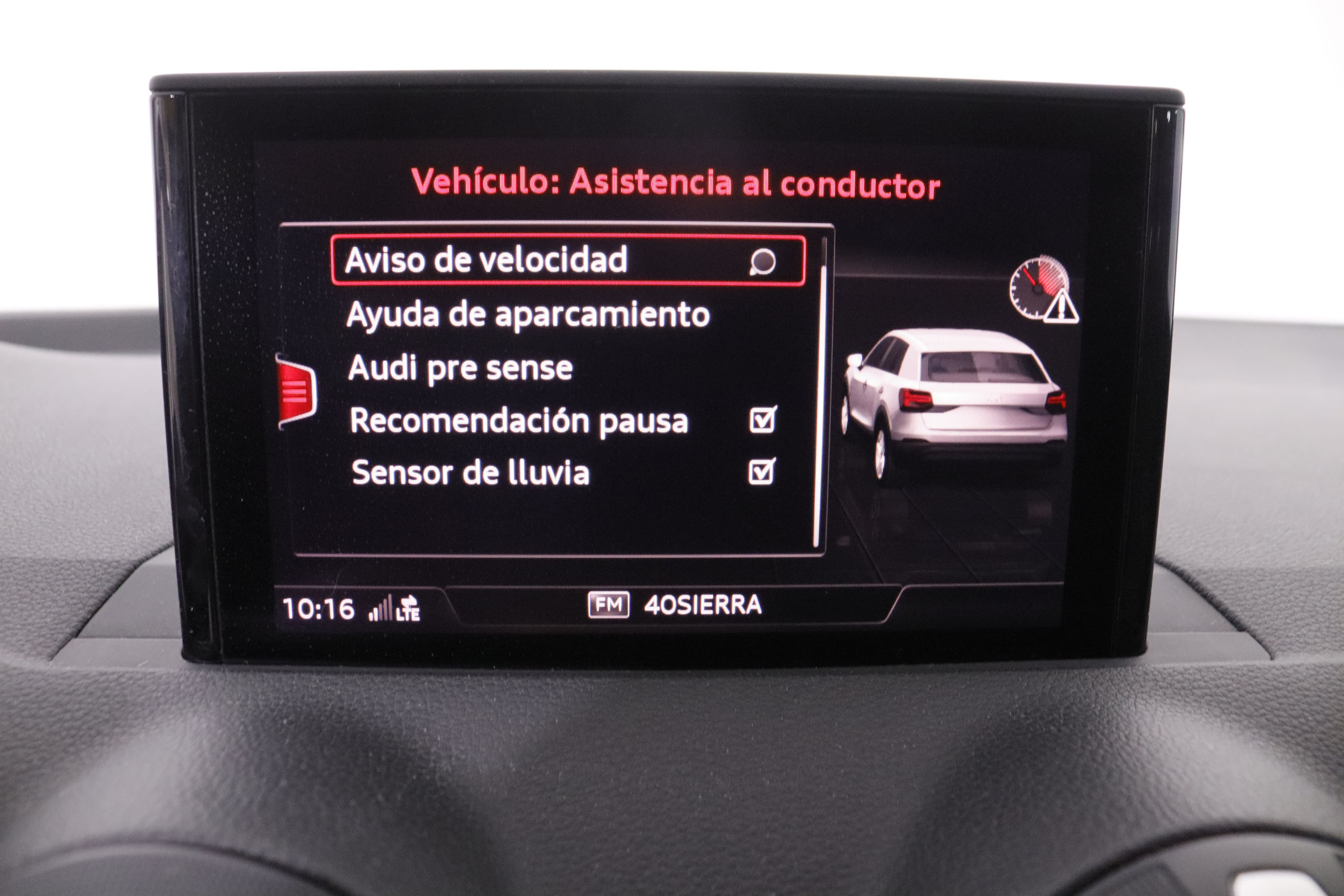 Audi Q2 1.6 TDI AUTO 116CV 5P # PARKTRONIC foto 20