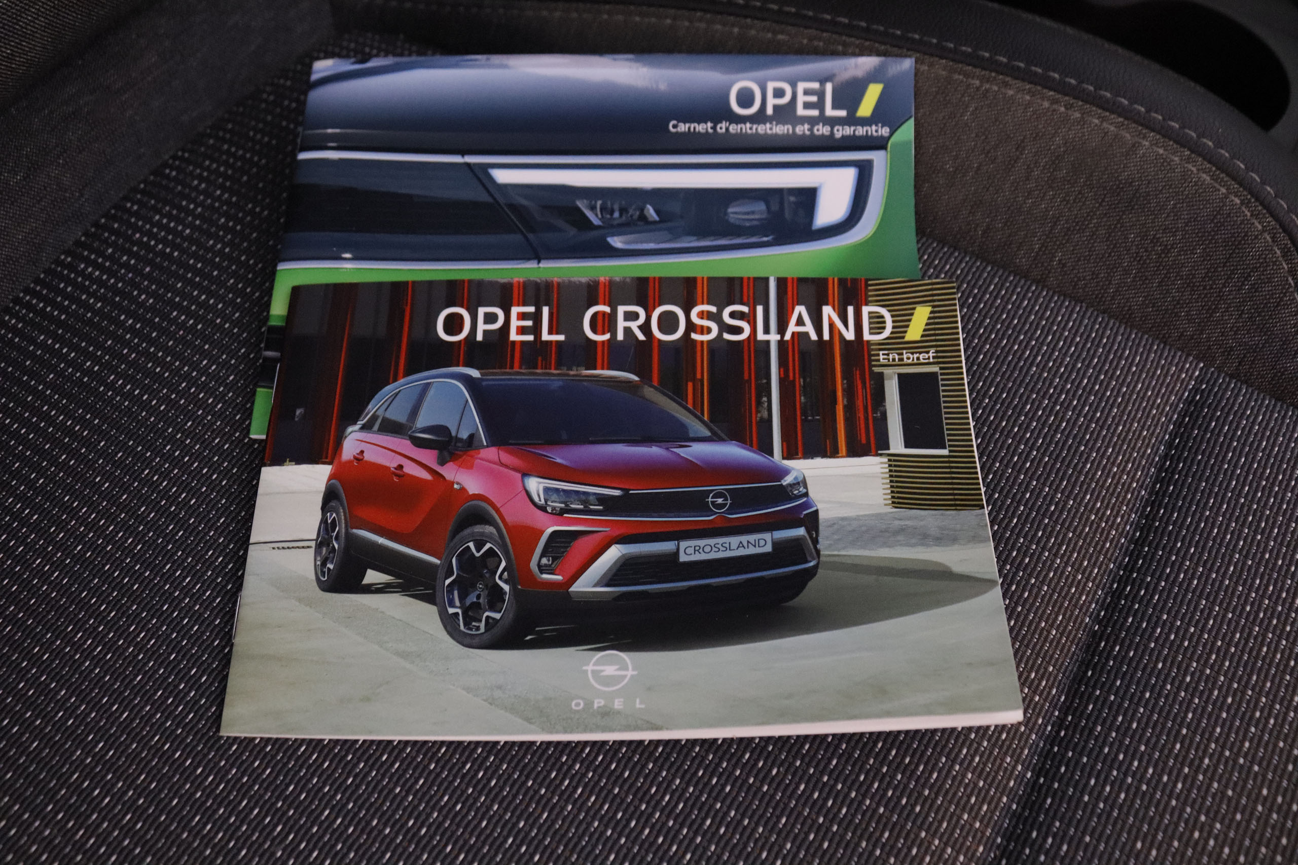 Opel Crossland 1.2T ELEGANCE 110CV 5P # NAVY, PARKTRONIC foto 26