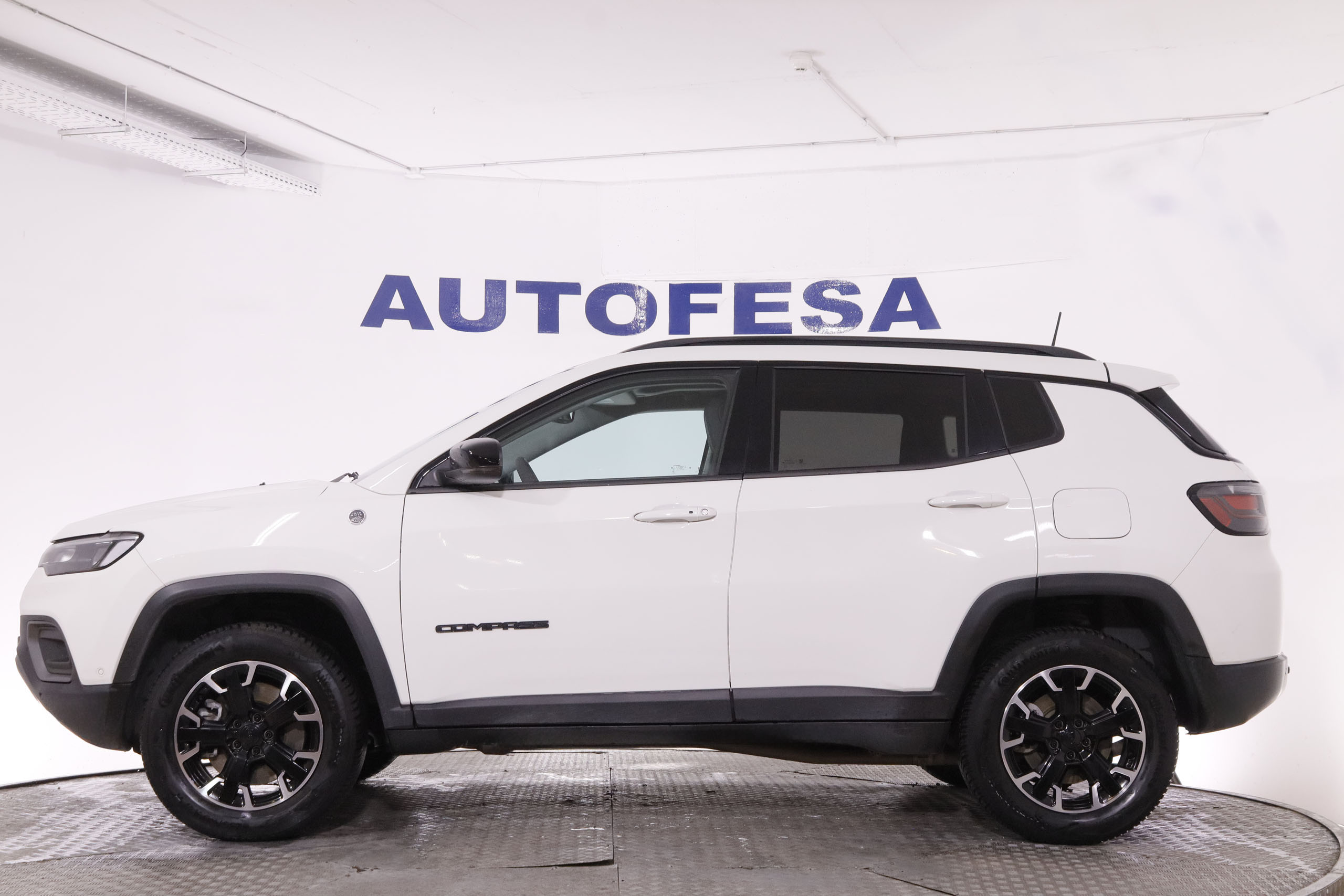 Jeep Compass 1.3 PHEV TRAILHAWK 4WD AUTO 240CV 5P # IVA DEDUCIBLE, TECHO ELEC PANORAMICO, NAVY foto 13