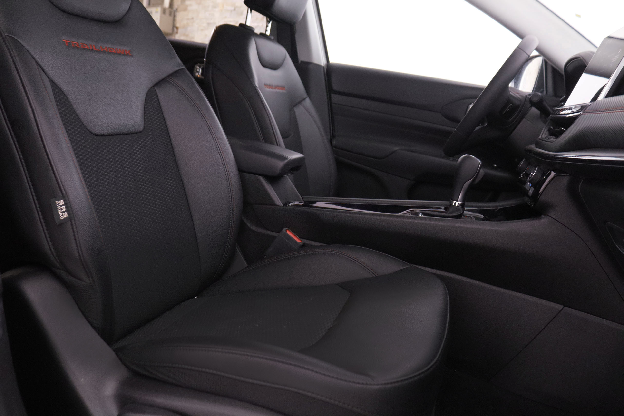 Jeep Compass 1.3 PHEV TRAILHAWK 4WD AUTO 240CV 5P # IVA DEDUCIBLE, TECHO ELEC PANORAMICO, NAVY foto 28