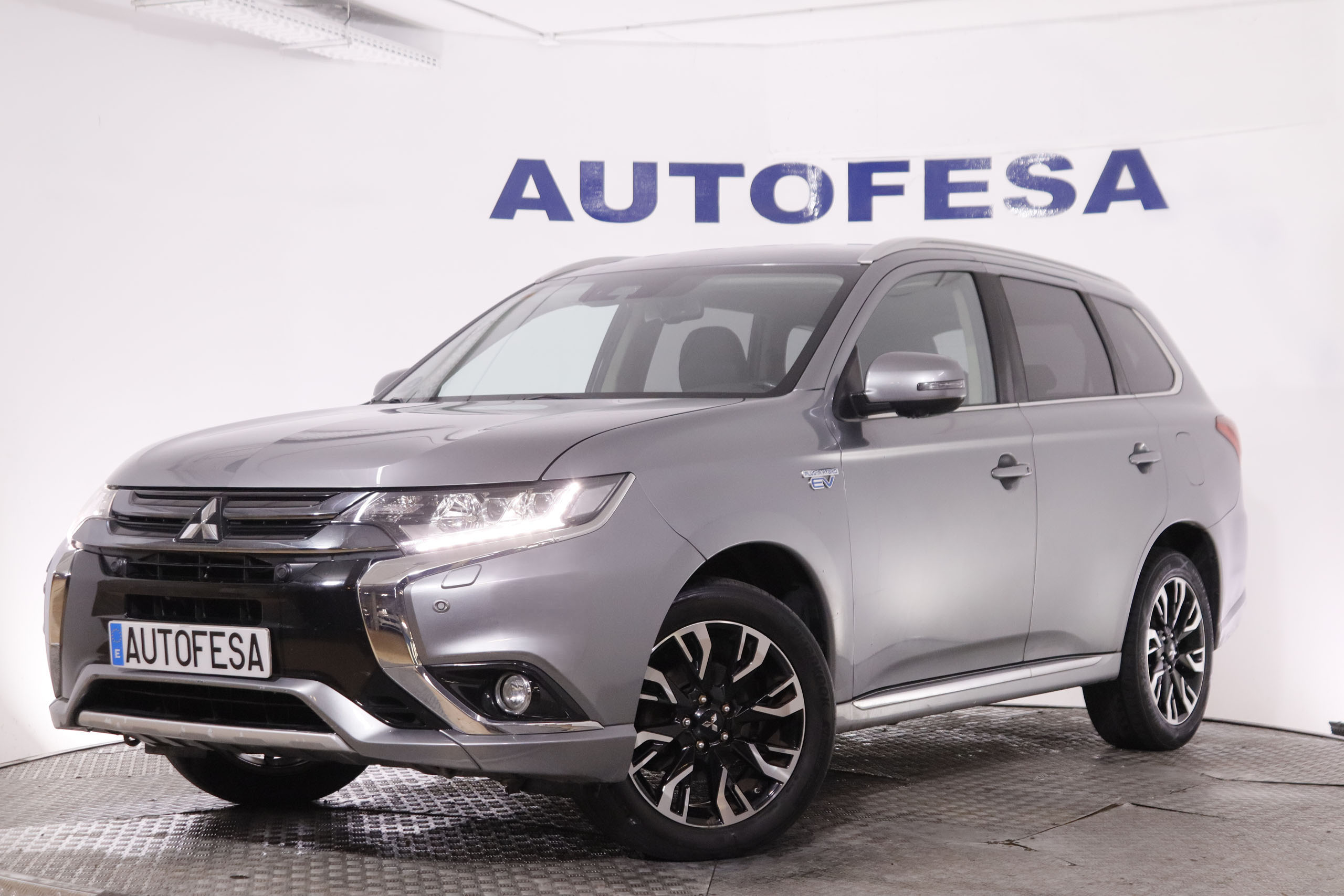 Mitsubishi Outlander 2.0 PHEV KAITEKI 4WD AUTO 223CV 5P # PARKTRONIC foto 1
