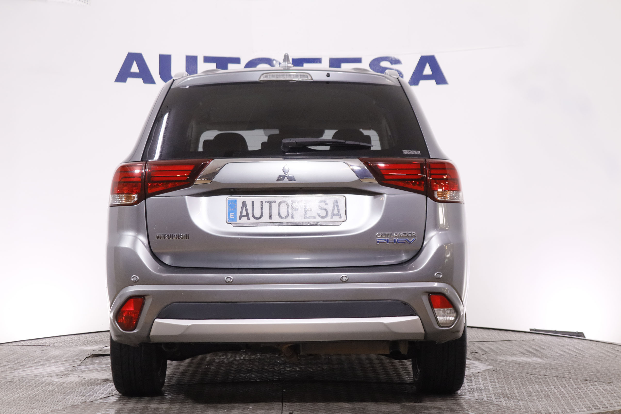Mitsubishi Outlander 2.0 PHEV KAITEKI 4WD AUTO 223CV 5P # PARKTRONIC foto 6