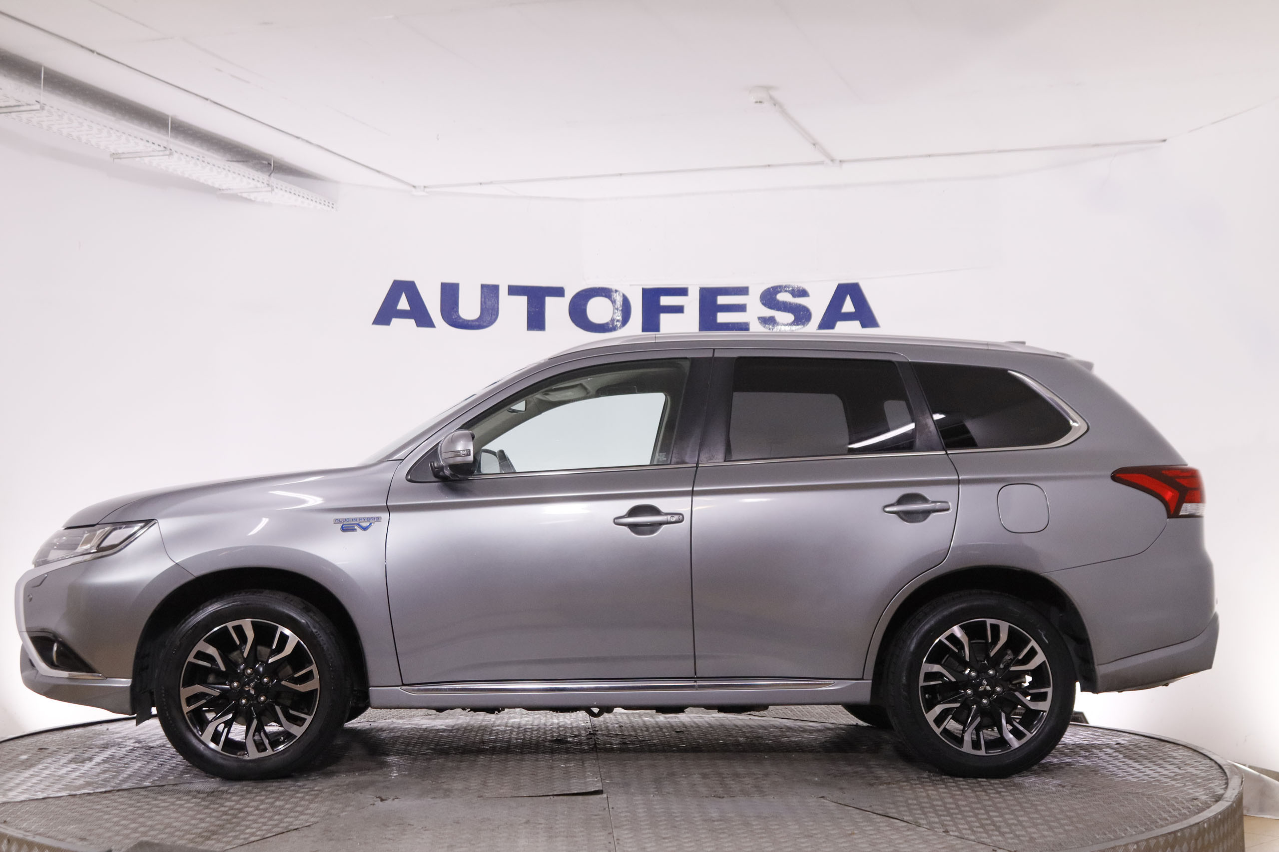 Mitsubishi Outlander 2.0 PHEV KAITEKI 4WD AUTO 223CV 5P # PARKTRONIC foto 9