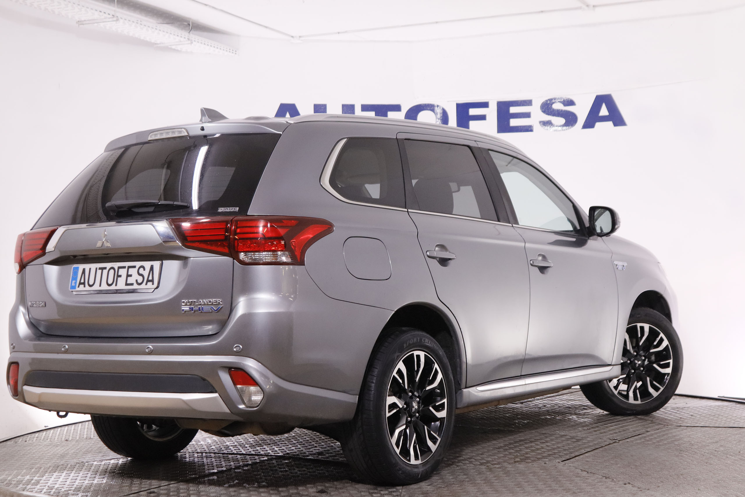 Mitsubishi Outlander 2.0 PHEV KAITEKI 4WD AUTO 223CV 5P # PARKTRONIC foto 5
