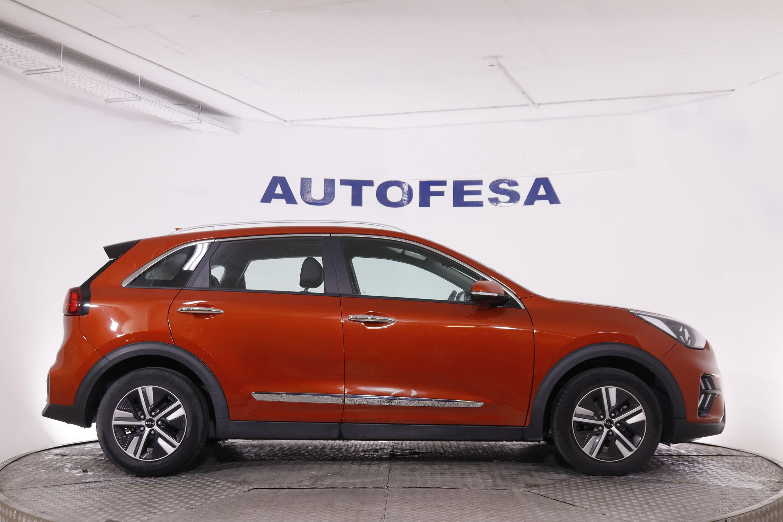 Kia Niro 1.6 GDI PHEV DRIVE AUTO 141CV 5P # IVA DEDUCIBLE, NAVY, PARKTRONIC foto 9