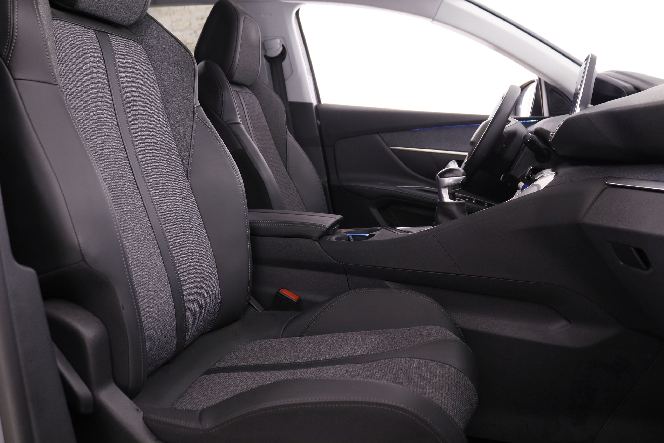 Peugeot 5008 1.5 BLUE HDI ALLURE 130CV 7 PLAZAS 5P # IVA DEDUCIBLE, OPCIONES POR 1562€, NAVY, PARKTRONIC foto 22