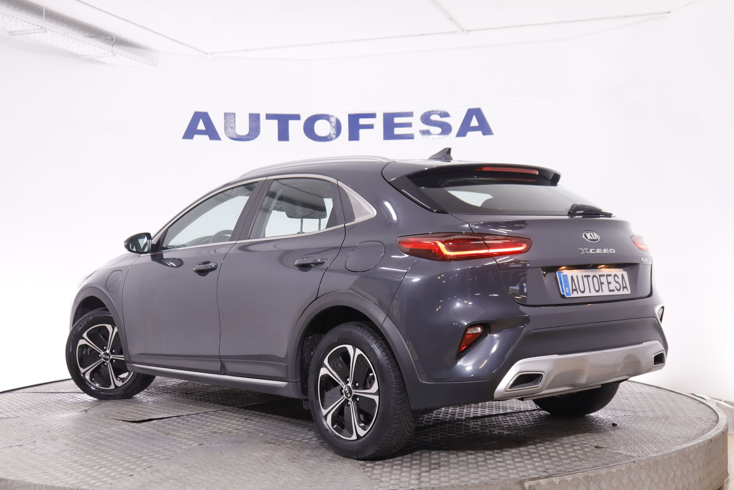 Kia XCEED 1.6 GDI PHEV E DRIVE AUTO 141CV 5P # IVA DEDUCIBLE, PARKTRONIC foto 7