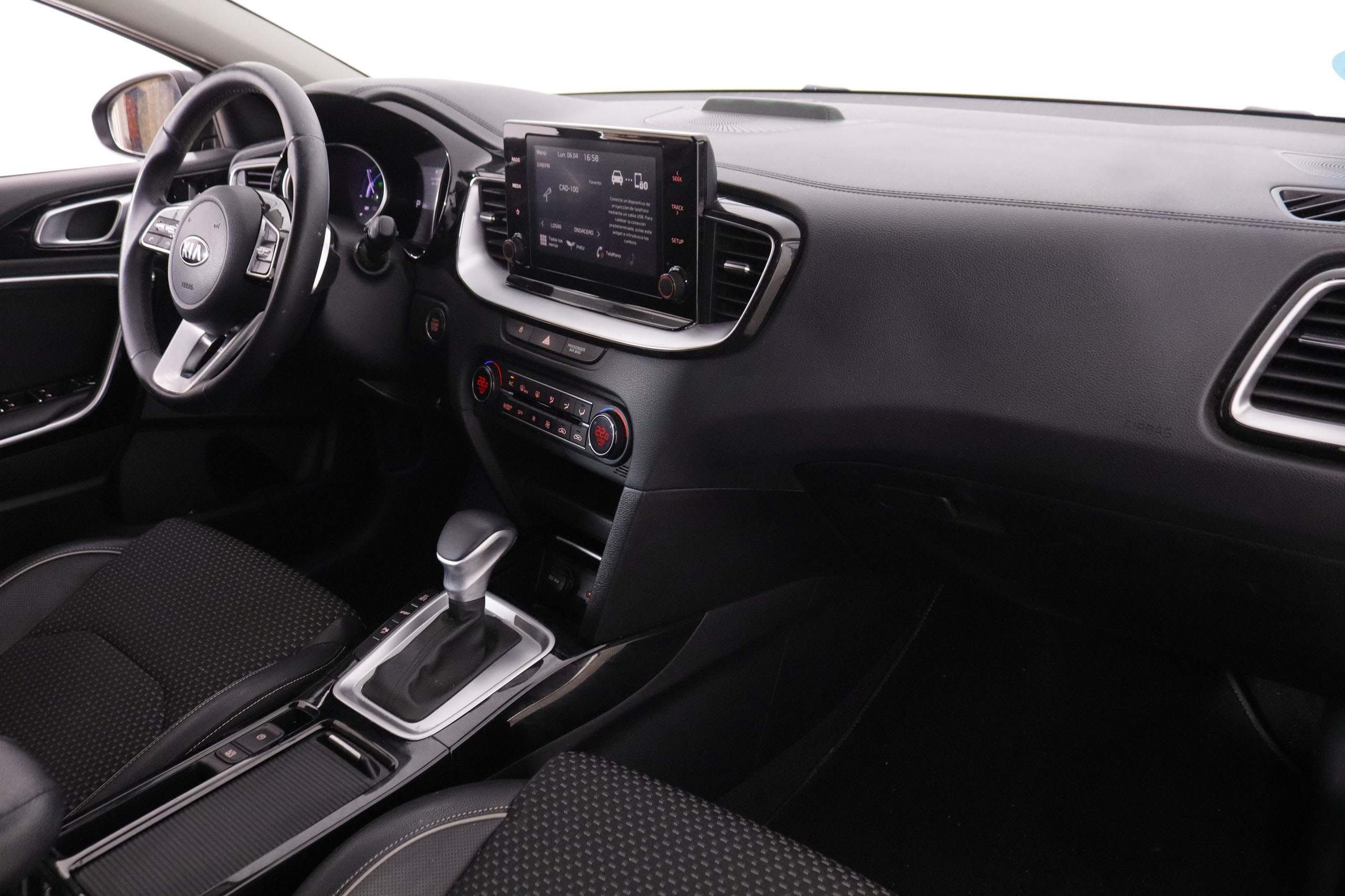 Kia XCEED 1.6 GDI PHEV E DRIVE AUTO 141CV 5P # IVA DEDUCIBLE, PARKTRONIC foto 15