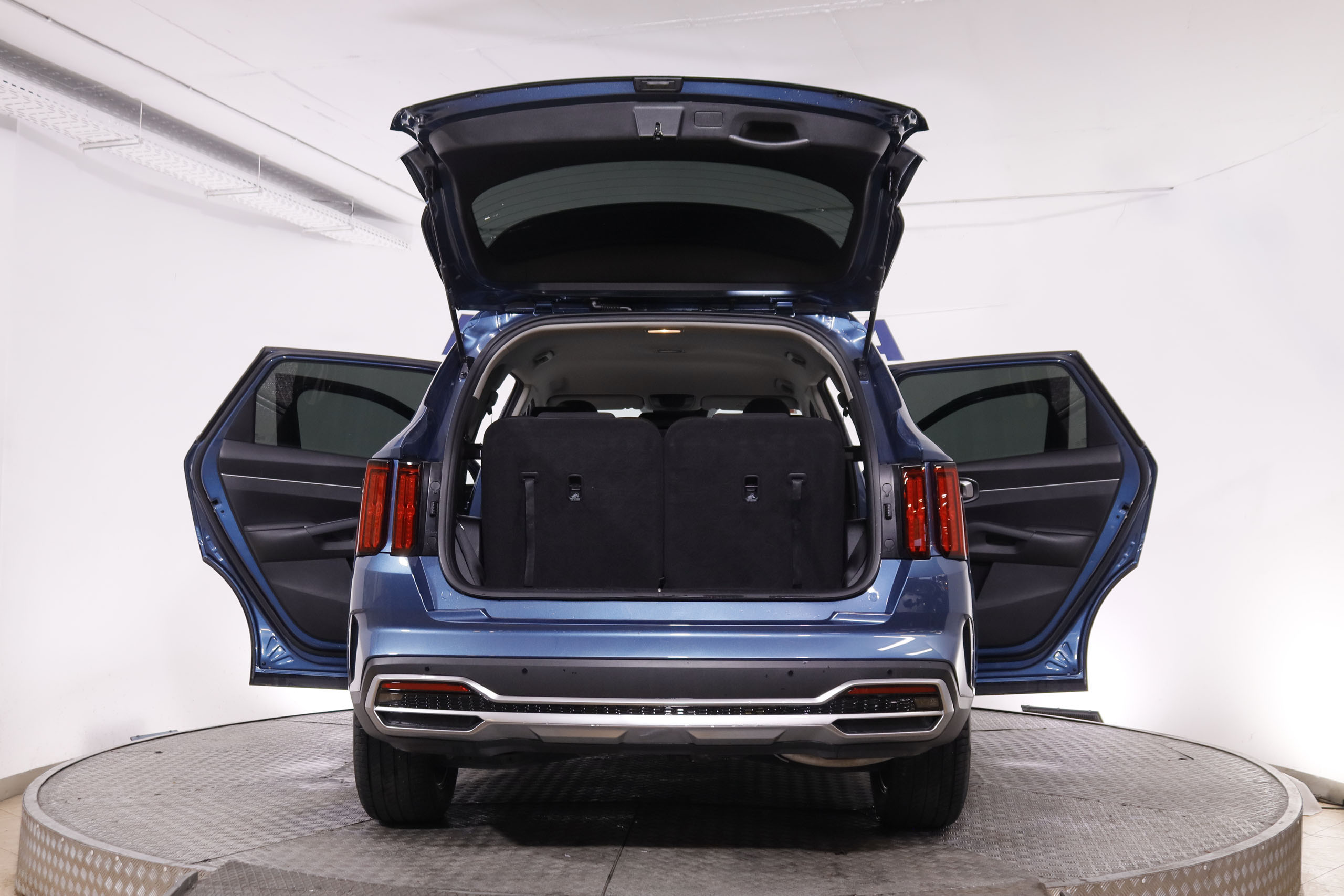 Kia Sorento 1.6TGDI HEV DRIVE AUTO 230CV 7 PLAZAS 5P # NAVY, PARKTRONIC foto 11