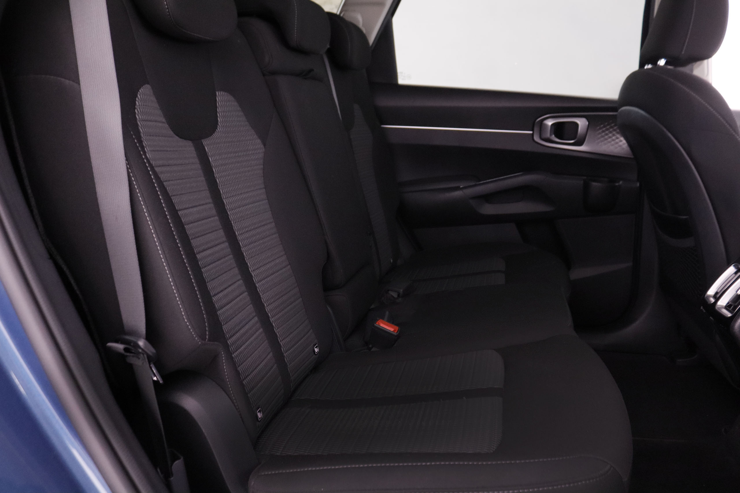 Kia Sorento 1.6TGDI HEV DRIVE AUTO 230CV 7 PLAZAS 5P # NAVY, PARKTRONIC foto 27