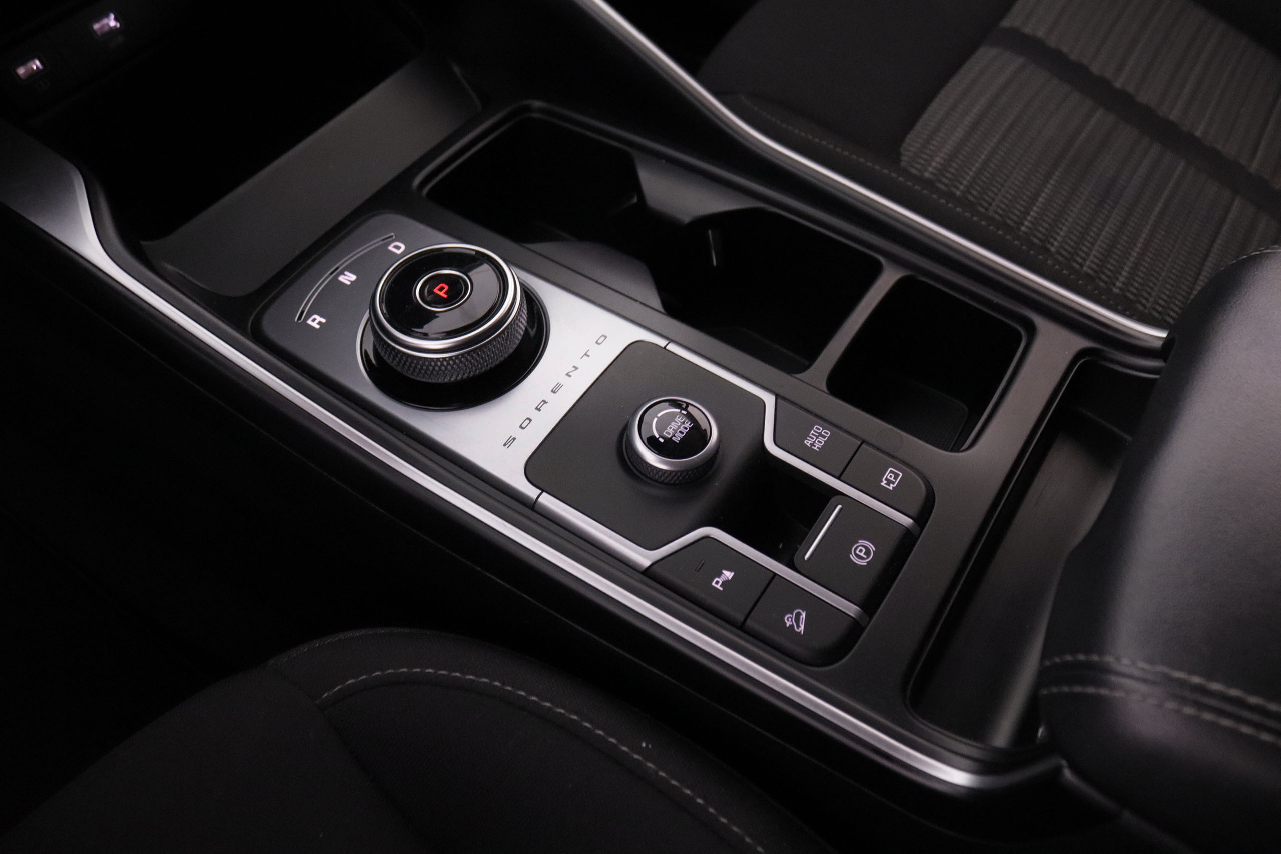 Kia Sorento 1.6TGDI HEV DRIVE AUTO 230CV 7 PLAZAS 5P # NAVY, PARKTRONIC foto 23