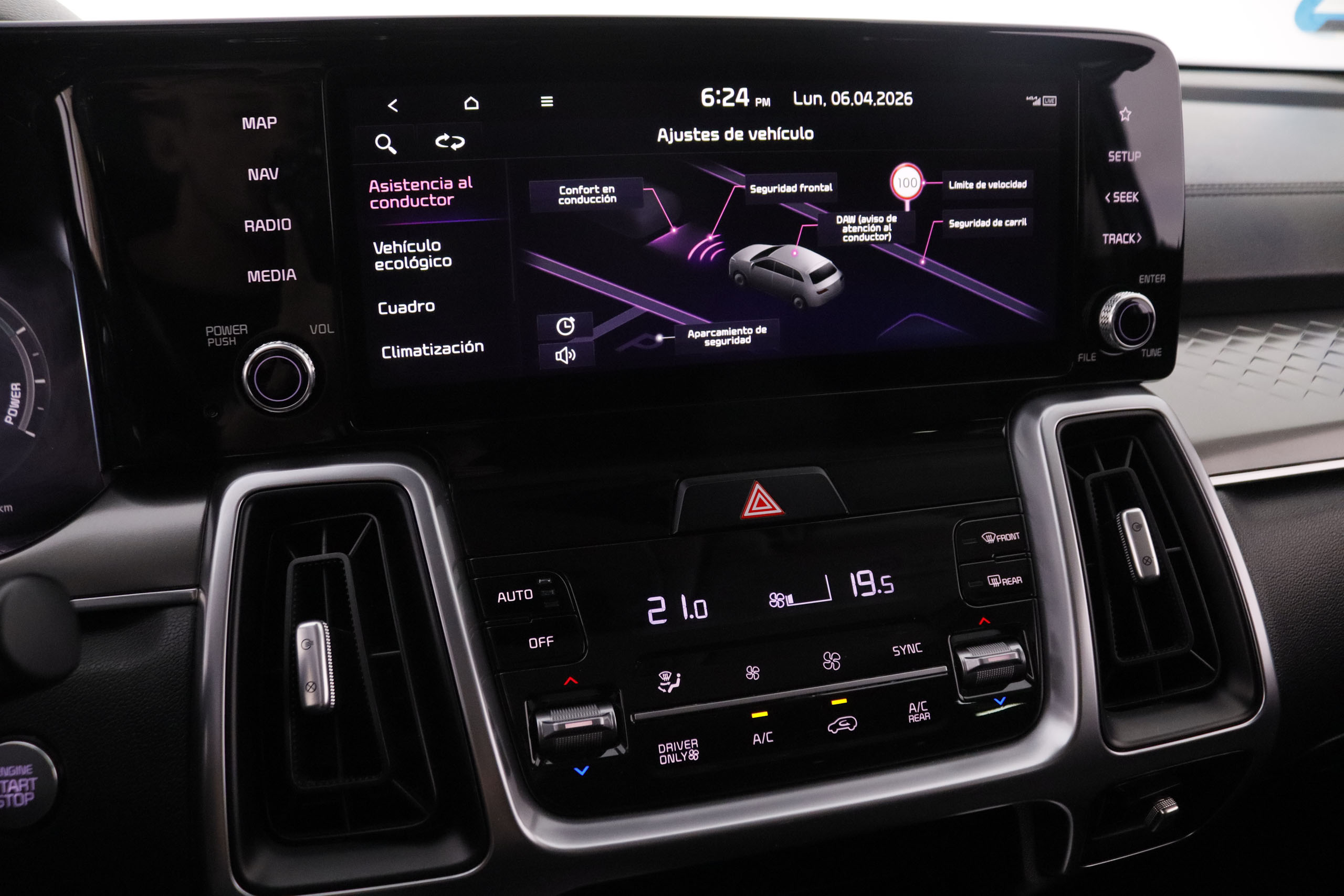 Kia Sorento 1.6TGDI HEV DRIVE AUTO 230CV 7 PLAZAS 5P # NAVY, PARKTRONIC foto 21