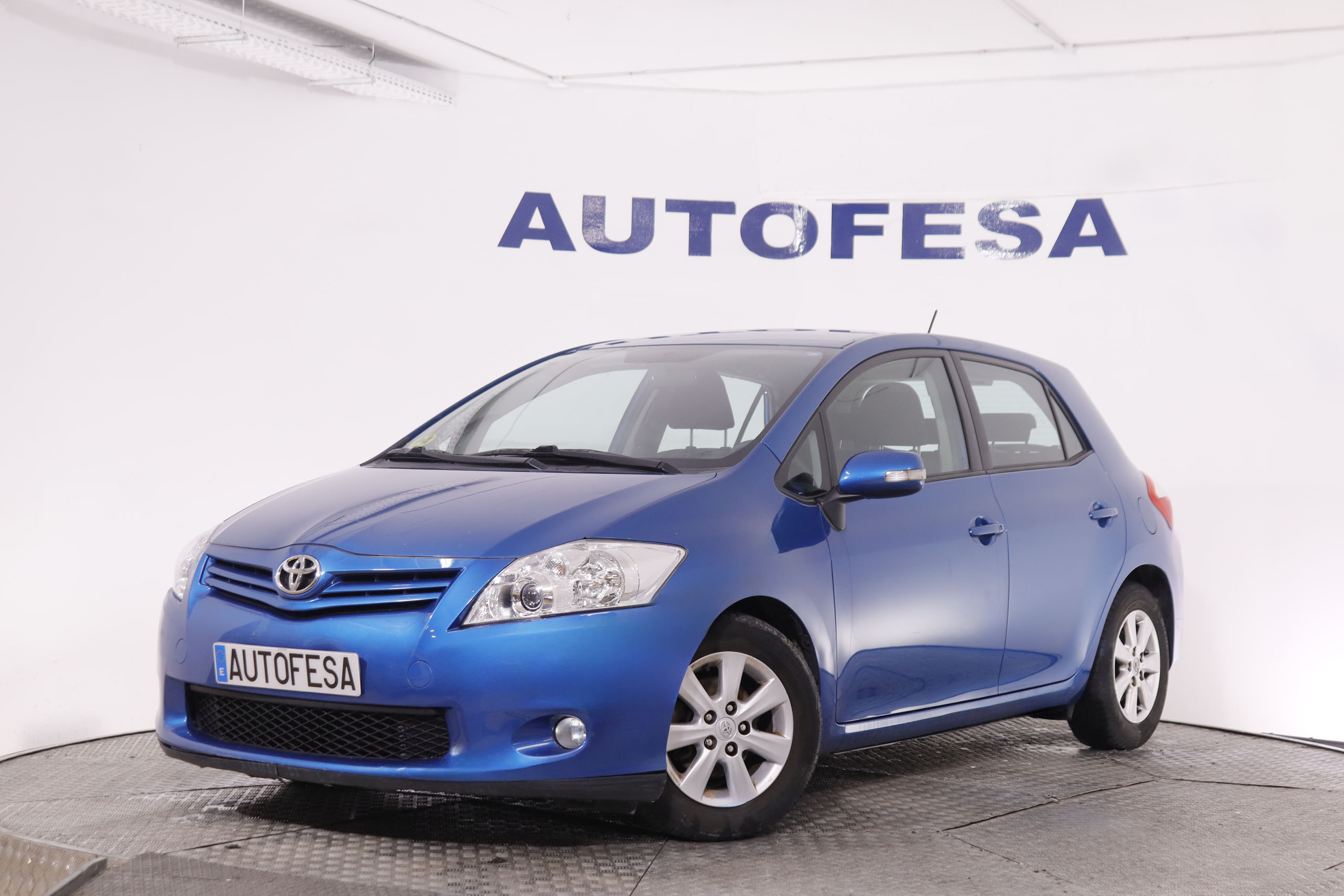 Toyota Auris 1.4 D ACTIVE 90CV 5P # NAVY foto 1