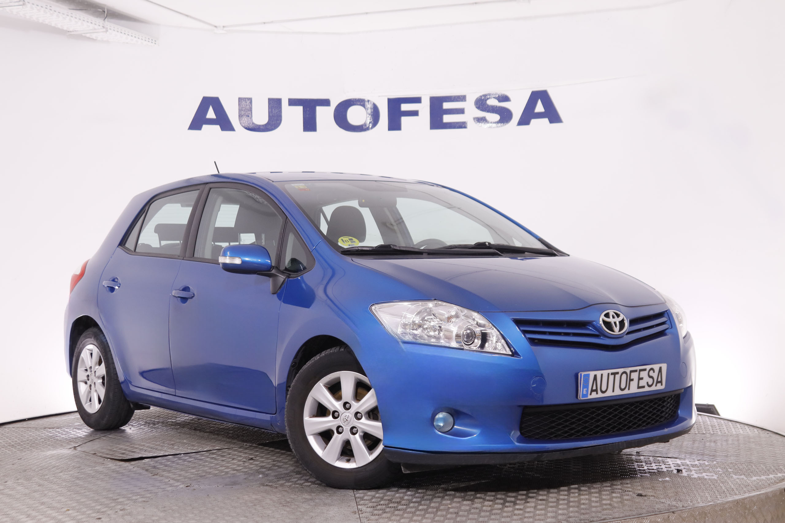 Toyota Auris 1.4 D ACTIVE 90CV 5P # NAVY foto 3