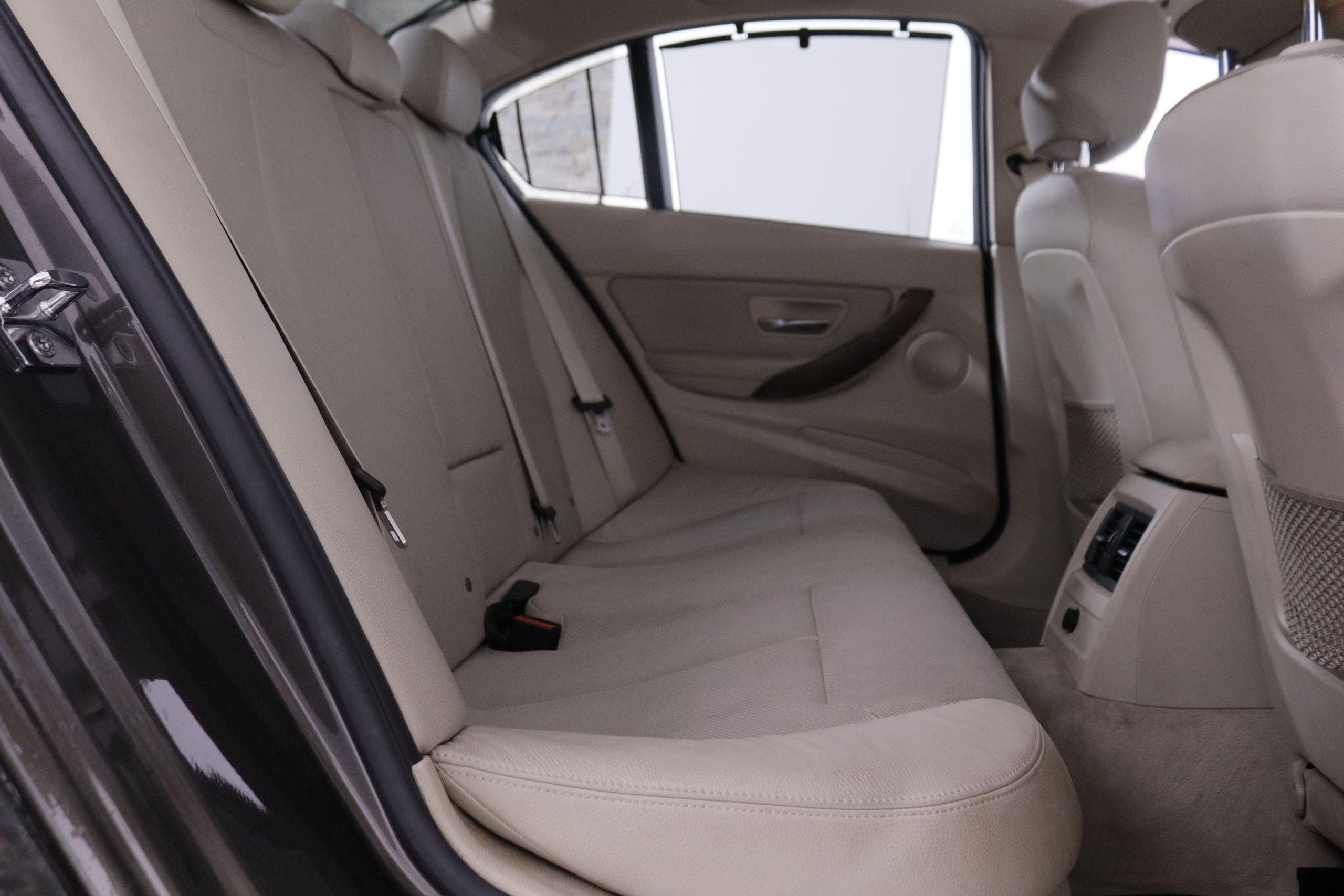 BMW 320 SERIE 3 320IA LUXURY AUTO 4P # BIXENON foto 22