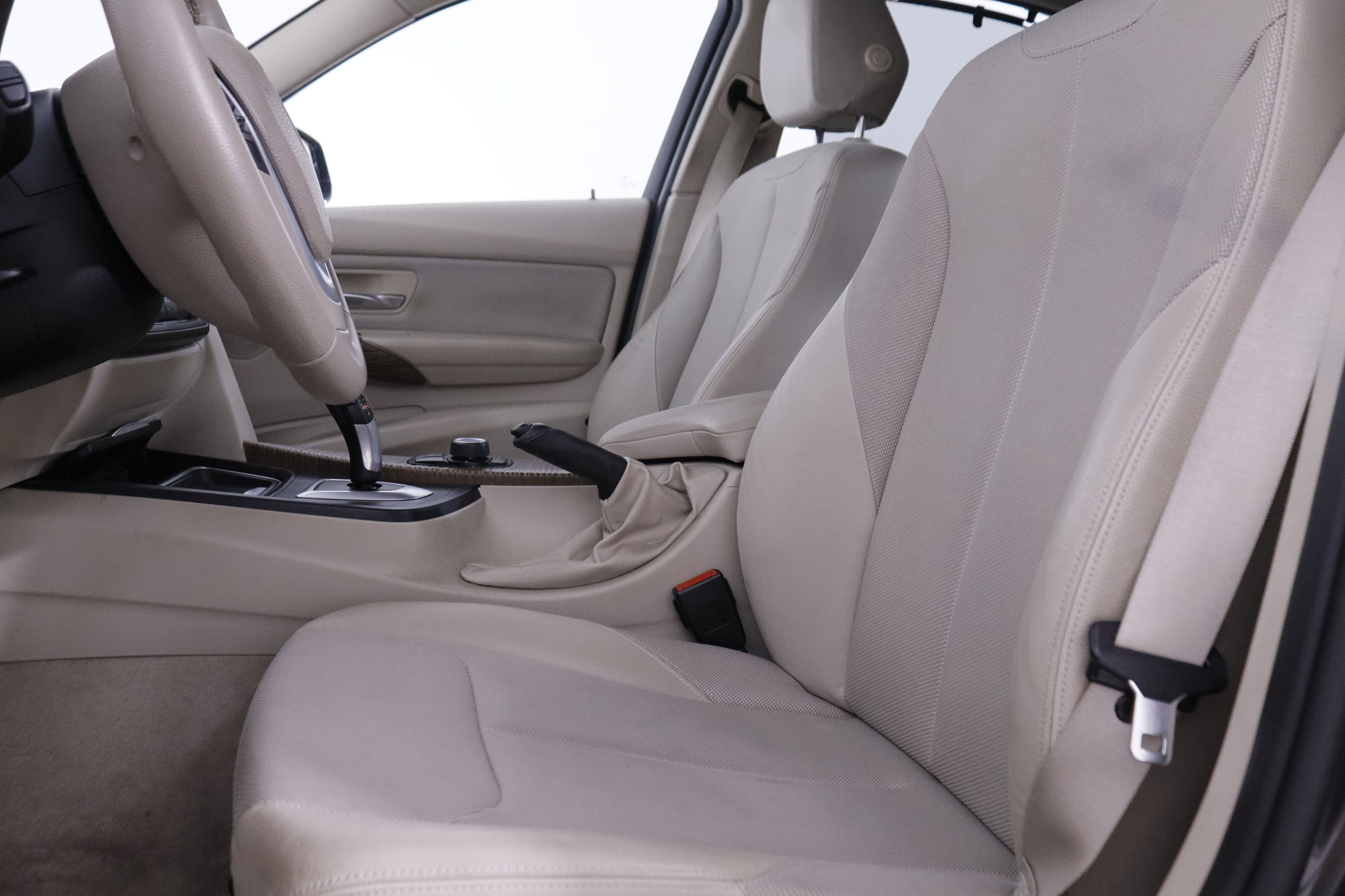 BMW 320 SERIE 3 320IA LUXURY AUTO 4P # BIXENON foto 20