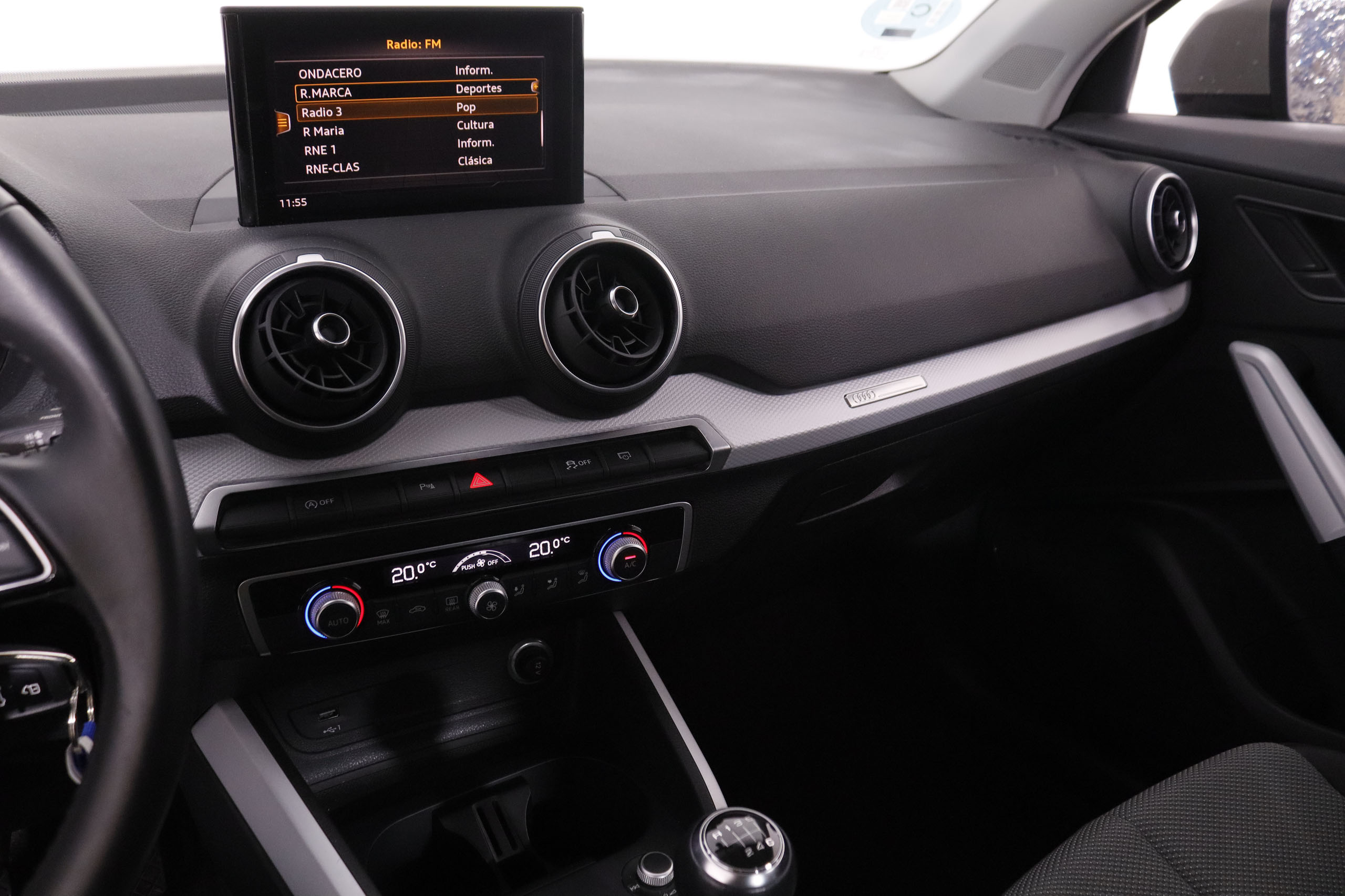 Audi Q2 30 TFSI DESIGN 116CV 5P # PARKTRONIC foto 17