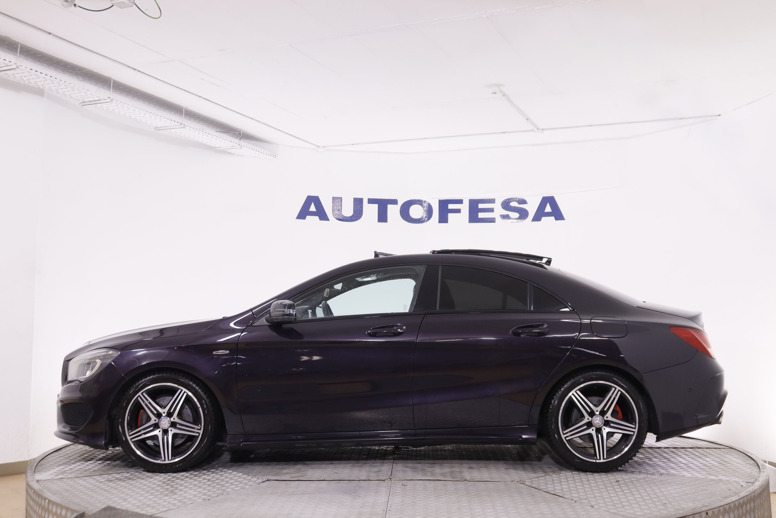 Mercedes-benz Cla 250 CLASE CLA 250 4MATIC AMG LINE AUTO 211CV 4P #TECHO ELE,NAVY,BIXENON foto 5