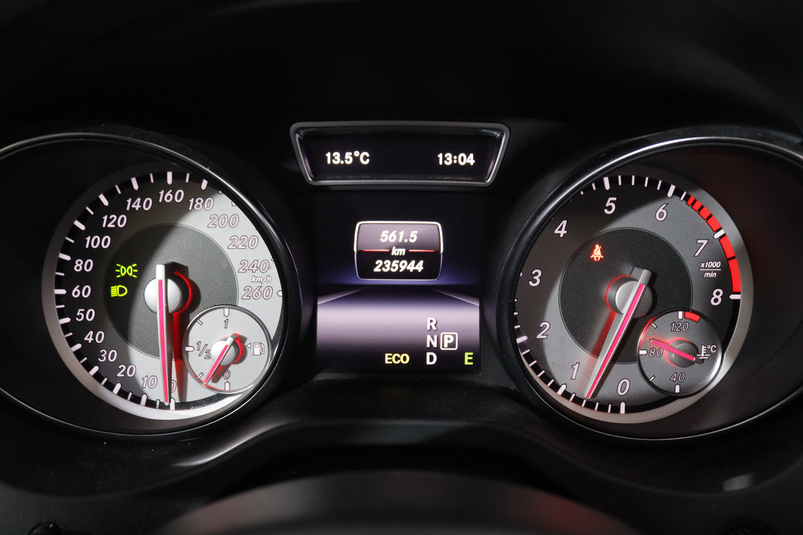 Mercedes-benz Cla 250 CLASE CLA 250 4MATIC AMG LINE AUTO 211CV 4P #TECHO ELE,NAVY,BIXENON foto 22