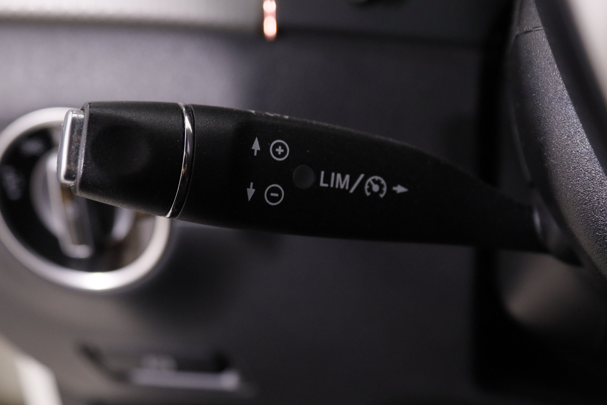 Mercedes-benz B 200 CLASE B 200 CDI SPORT AUTO 136CV 5P # NAVY,BIXENON,PARKTORNIC foto 19