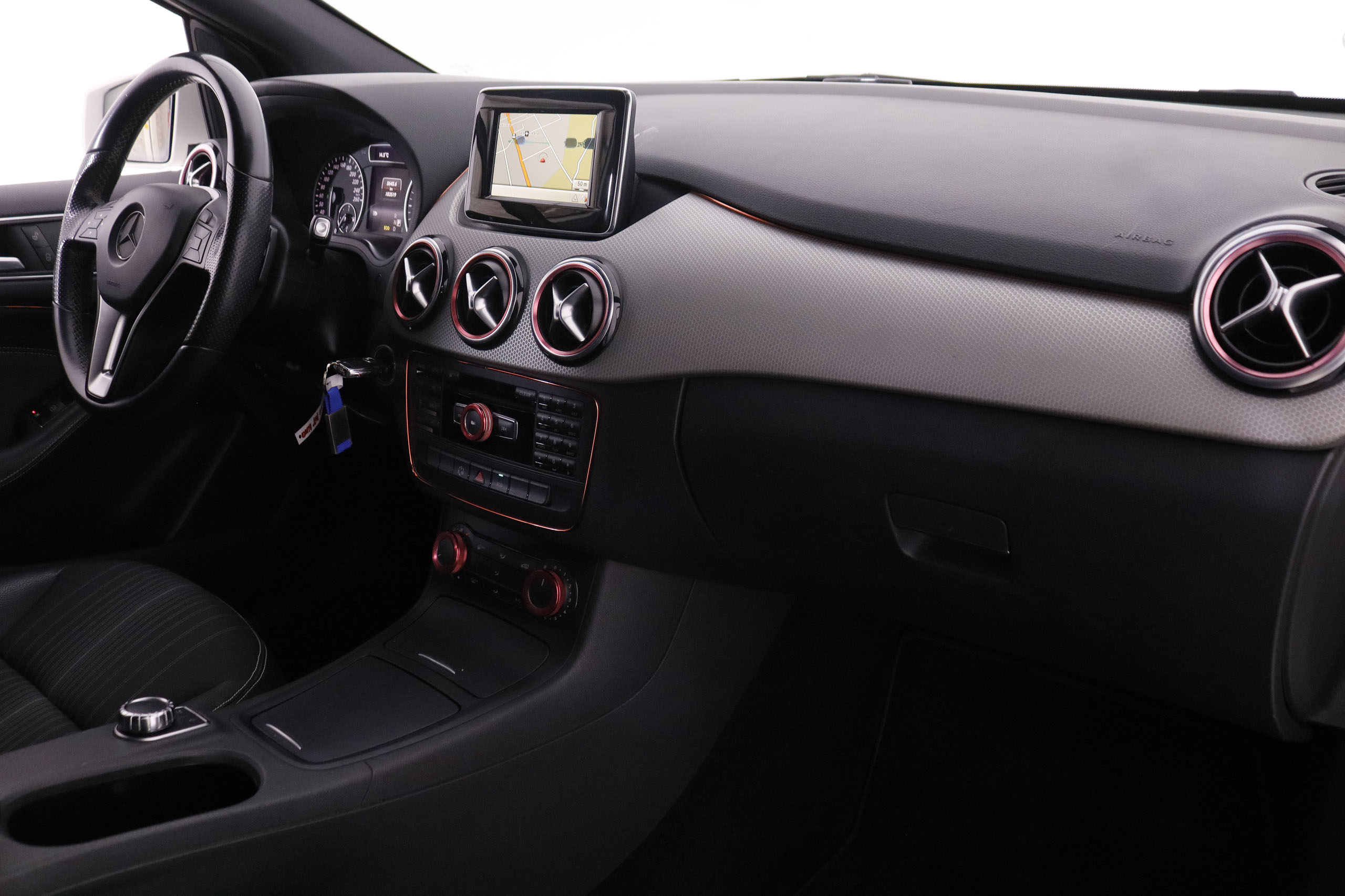 Mercedes-benz B 200 CLASE B 200 CDI SPORT AUTO 136CV 5P # NAVY,BIXENON,PARKTORNIC foto 15