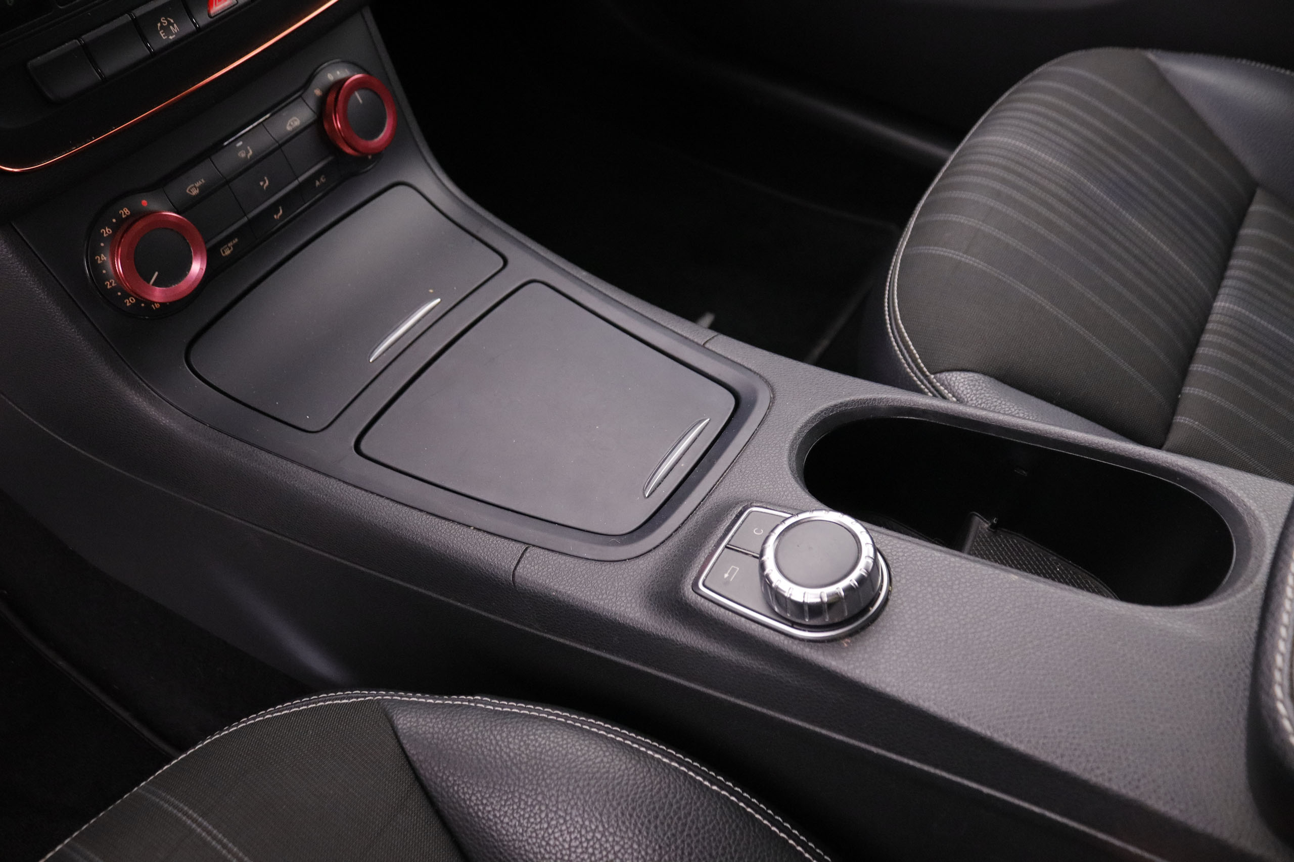 Mercedes-benz B 200 CLASE B 200 CDI SPORT AUTO 136CV 5P # NAVY,BIXENON,PARKTORNIC foto 20