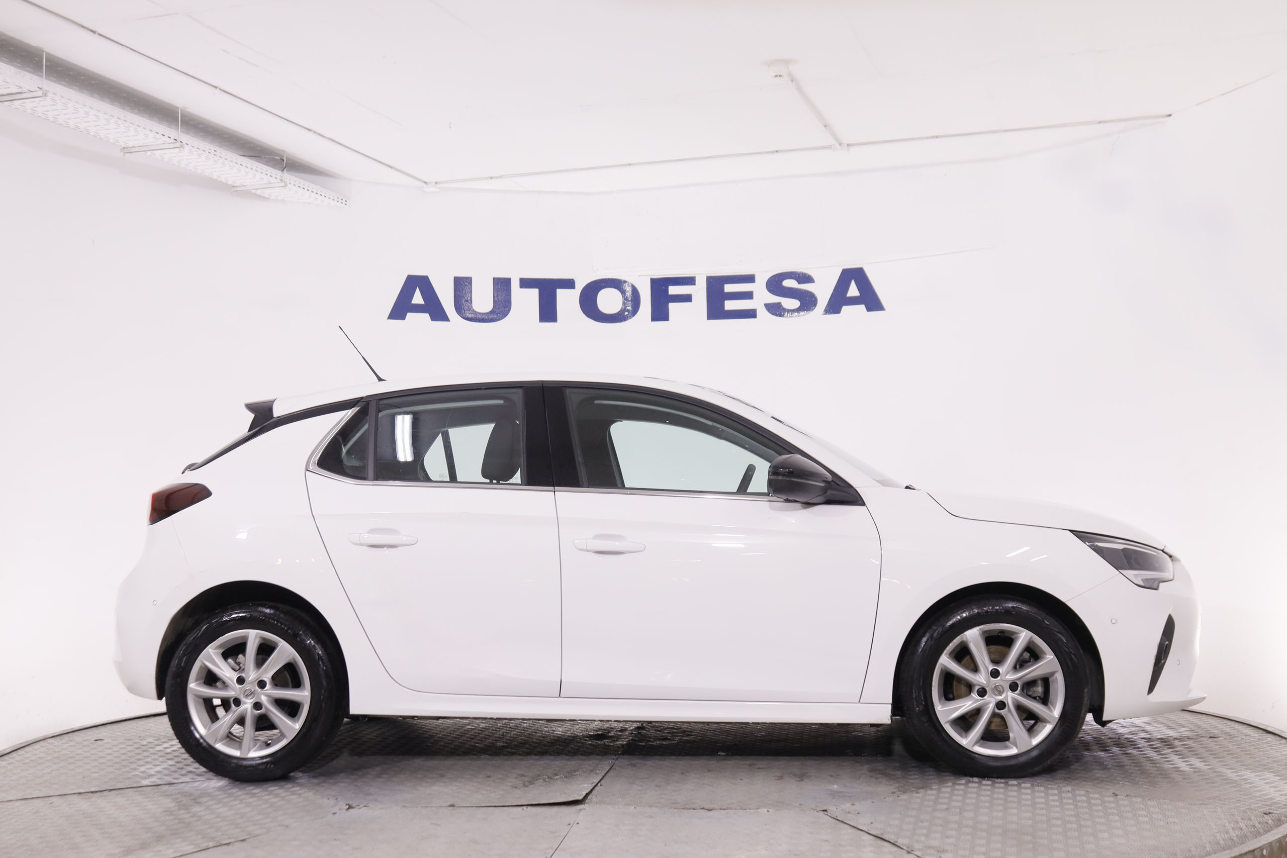 Opel Corsa 1.2T XHL ELEGANCE 100CV 5P # IVA DEDUCIBLE, PARKTRONIC foto 10