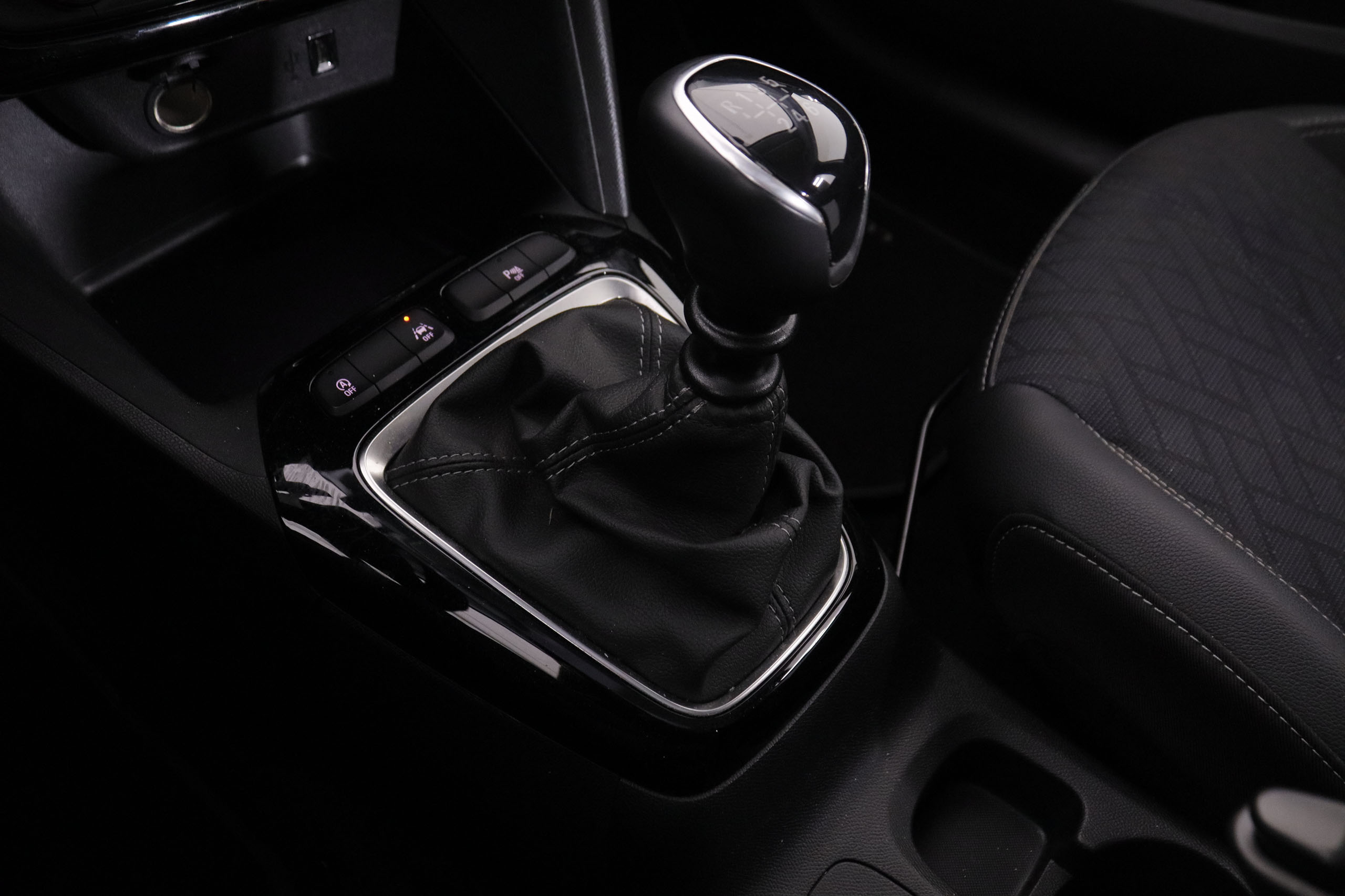 Opel Corsa 1.2T XHL ELEGANCE 100CV 5P # IVA DEDUCIBLE, PARKTRONIC foto 22