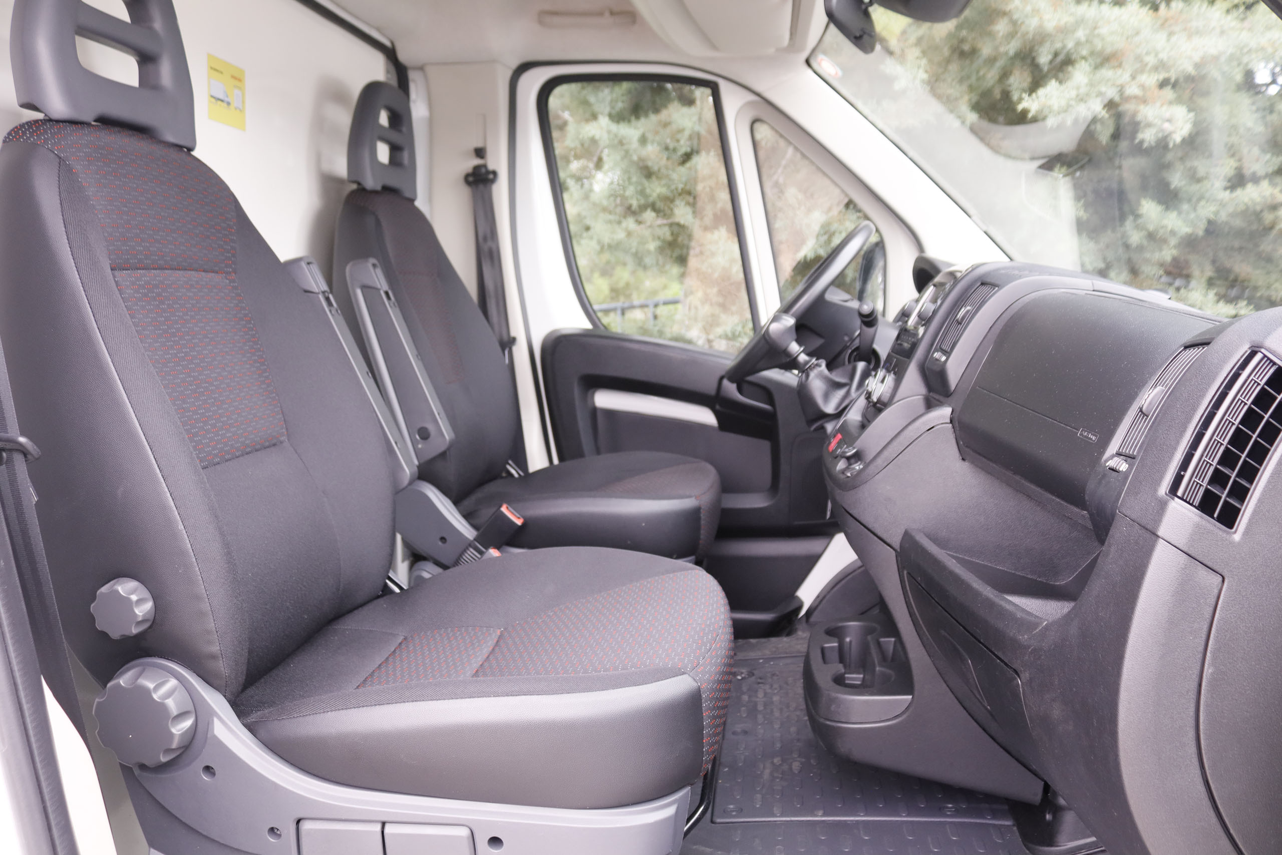 Peugeot Boxer CAMION 140CV 2P # IVA DEDUCIBLE,NAVY foto 25