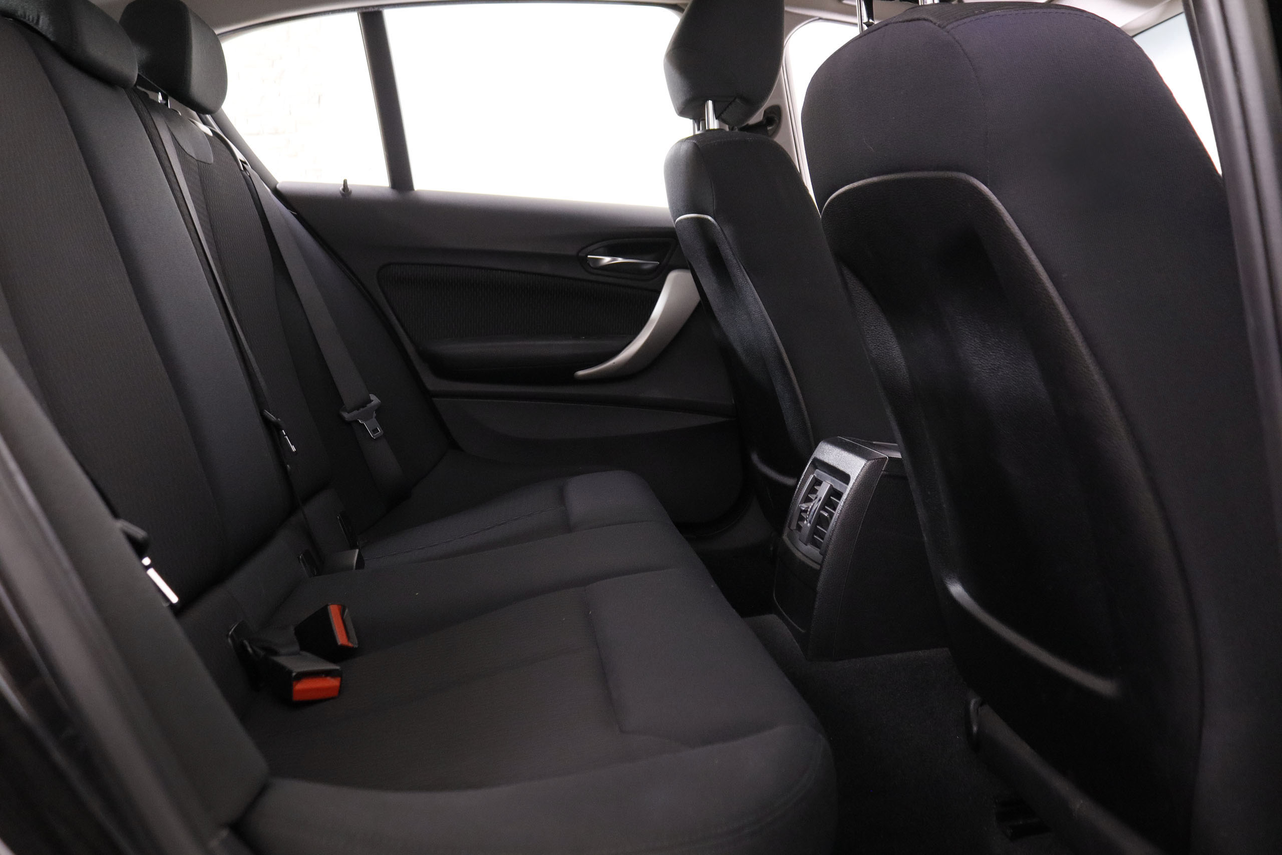 BMW 114 SERIE 1 114D 102CV 5P foto 22