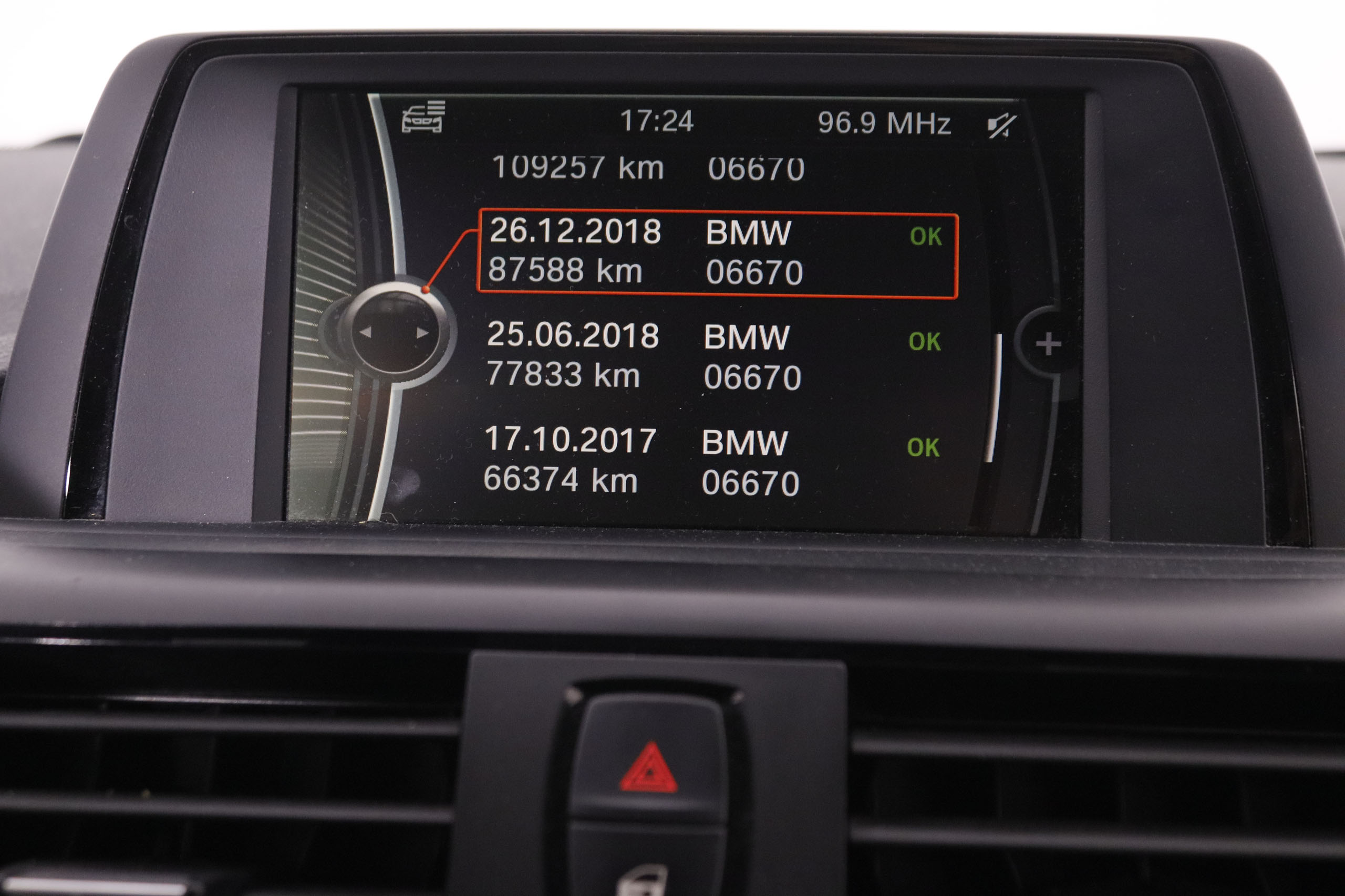 BMW 114 SERIE 1 114D 102CV 5P foto 26