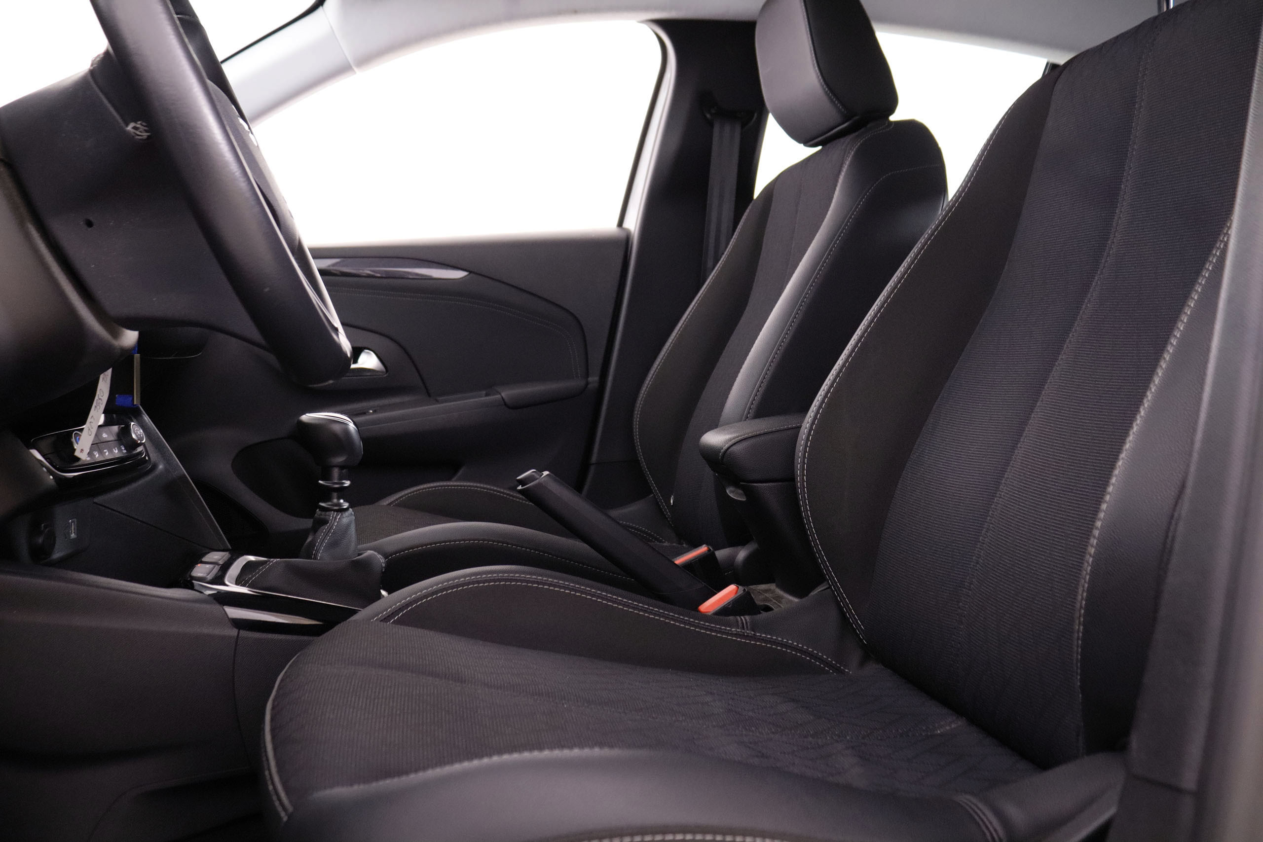 Opel Corsa 1.2T XHL ELEGANCE 100CV 5P # IVA DEDUCIBLE,PARKTORNIC,CAMARA TRASERA foto 22