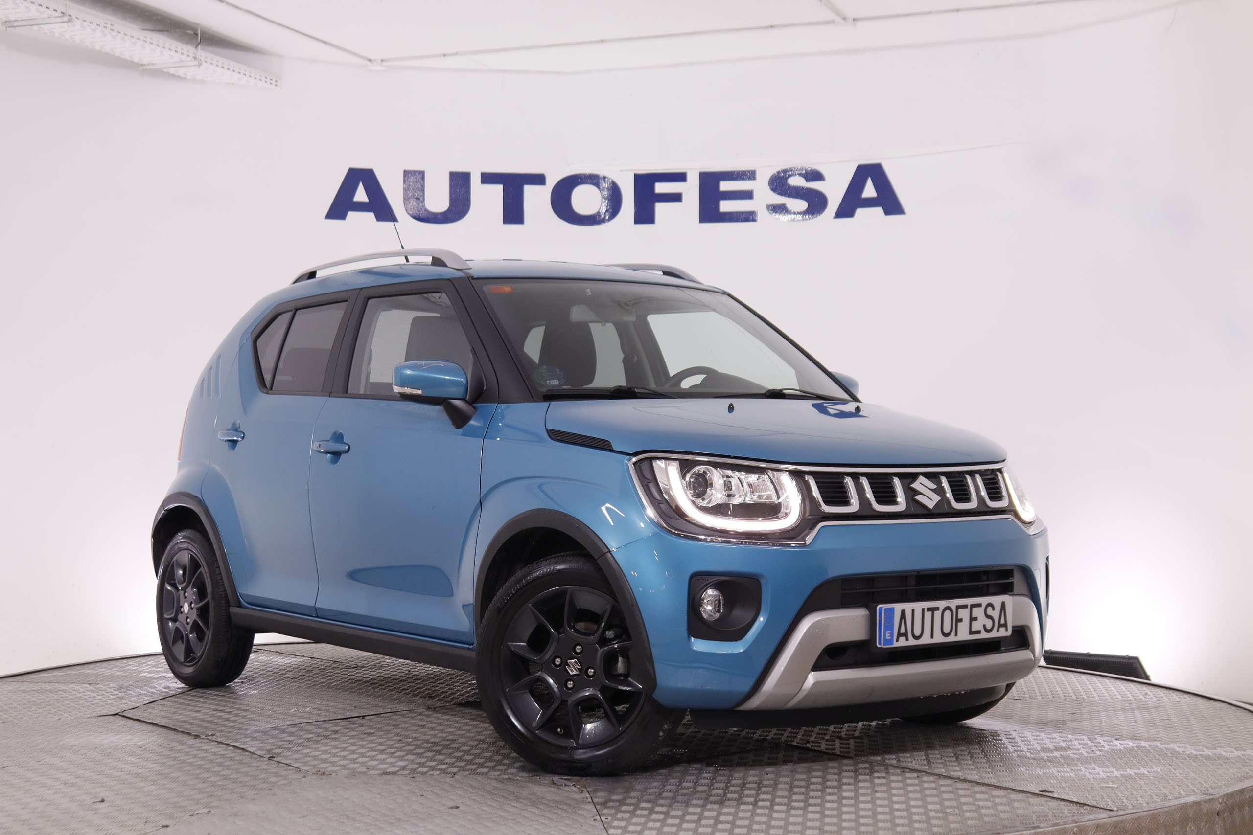 Suzuki Ignis 1.2 GLX 4WD MILD HYBRID 83CV 5P # IVA DEDUCIBLE,CAMARA TRASERA,FAROS LED foto 3