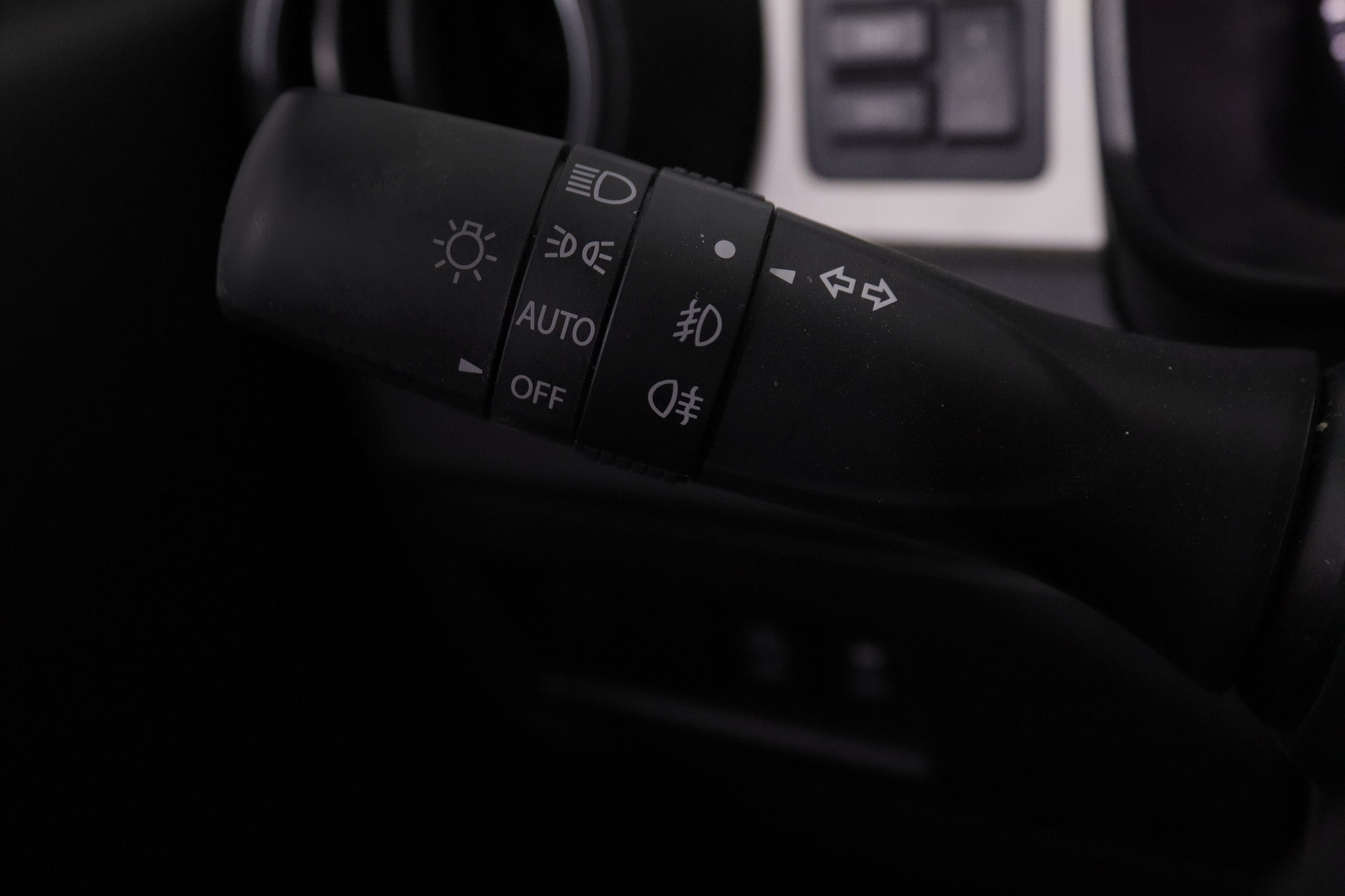 Suzuki Ignis 1.2 GLX 4WD MILD HYBRID 83CV 5P # IVA DEDUCIBLE,CAMARA TRASERA,FAROS LED foto 21