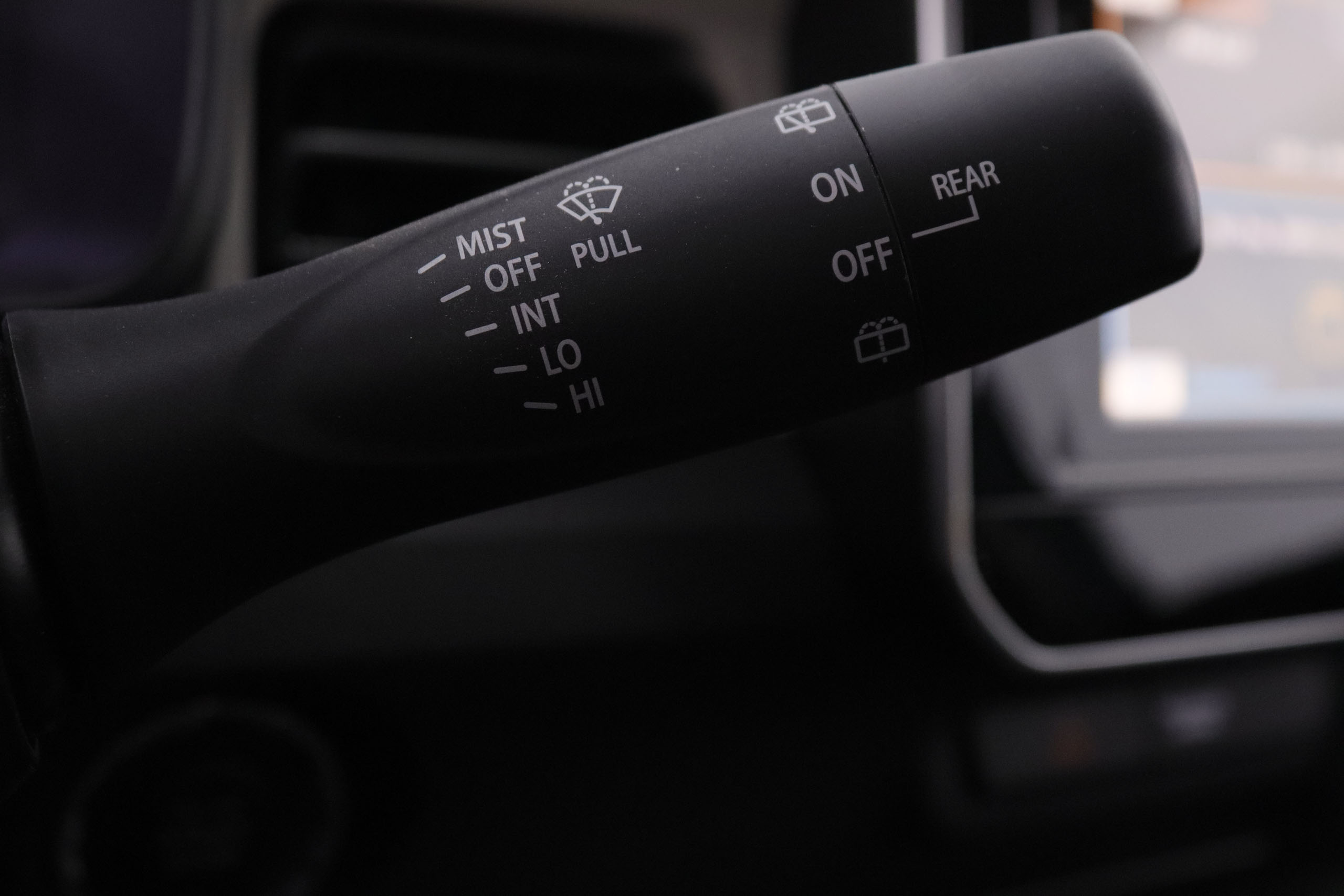 Suzuki Ignis 1.2 GLX 4WD MILD HYBRID 83CV 5P # IVA DEDUCIBLE,CAMARA TRASERA,FAROS LED foto 22