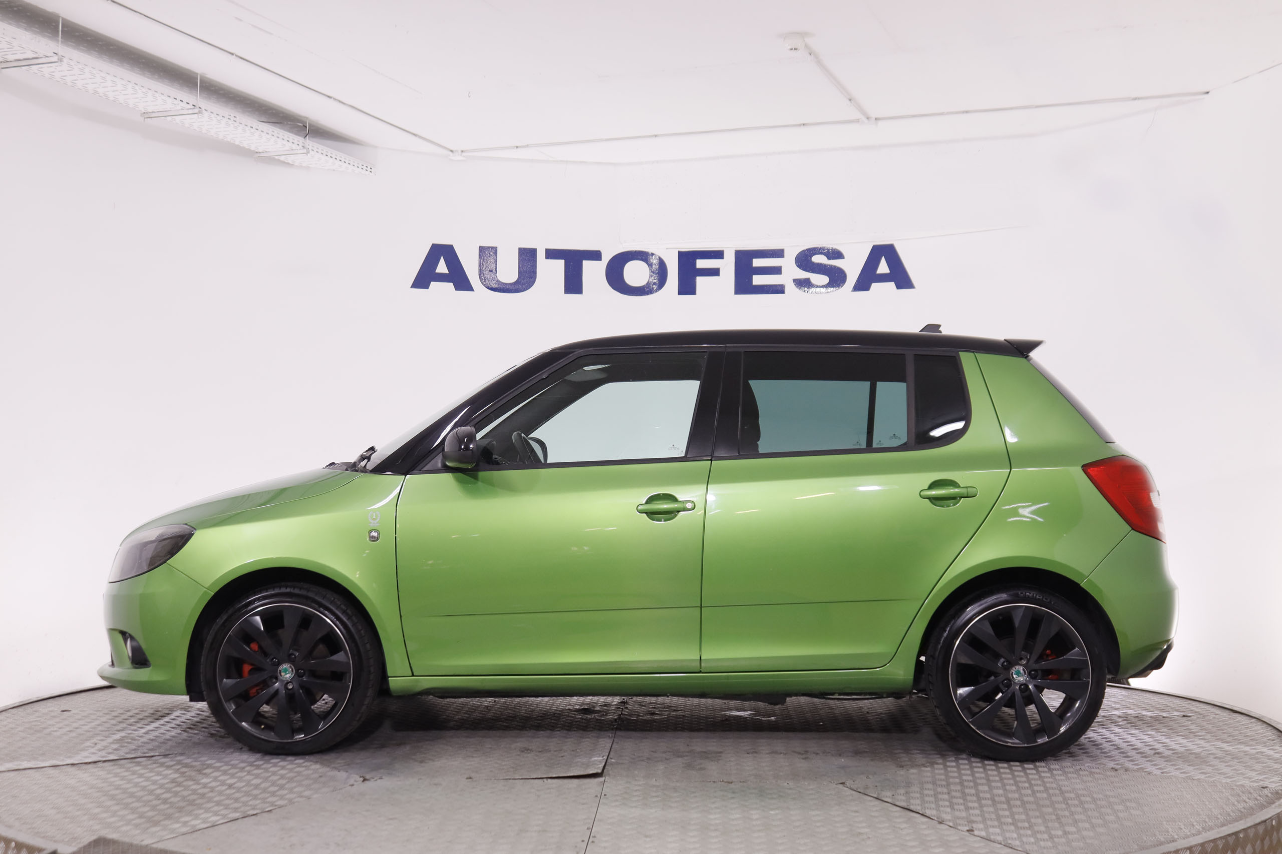 Skoda Fabia 1.4 TSI RS DSG 180cv 5P # NAVEGACION foto 13