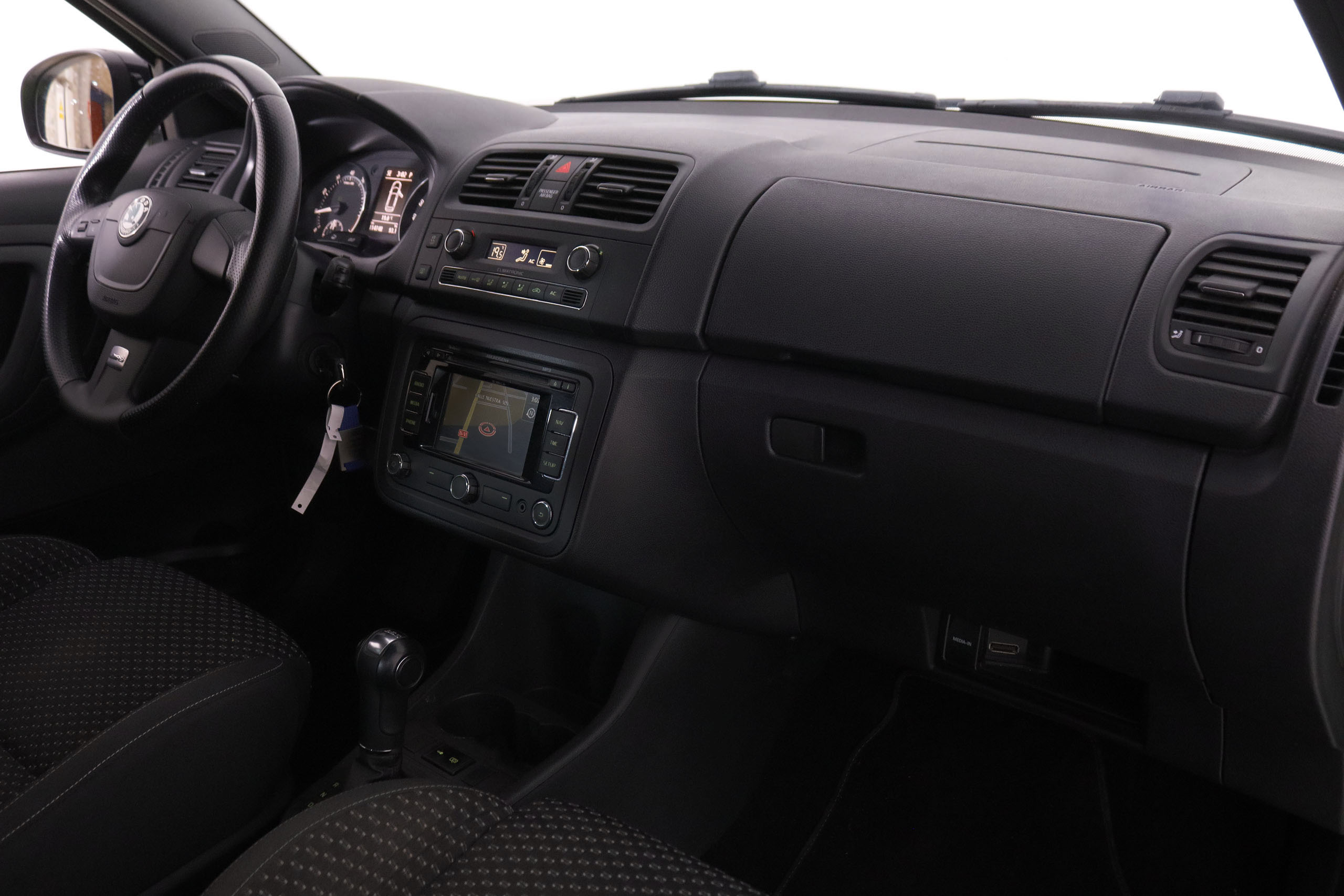 Skoda Fabia 1.4 TSI RS DSG 180cv 5P # NAVEGACION foto 15