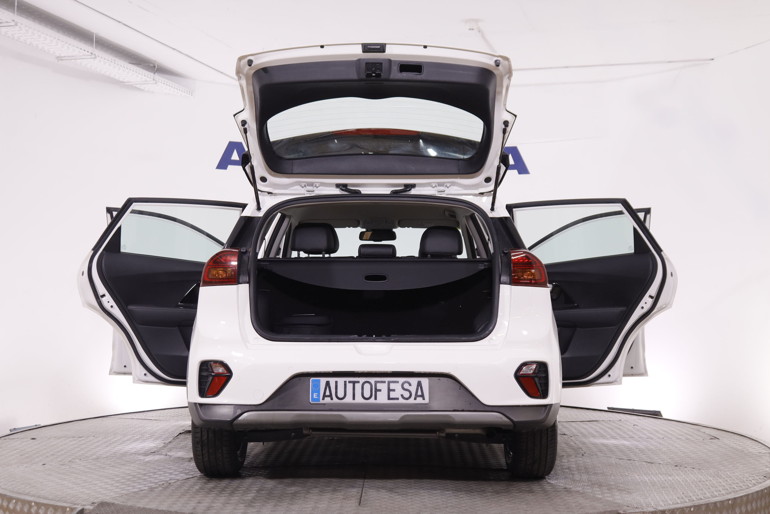 Kia Niro 1.6 GDI PHEV DRIVE AUTO 141CV 5P # GARANTIA FABRICA 05/2027,IVA DEDUCIBLE,NAVY,CAMARA TRASERA,PARKTRONIC foto 11