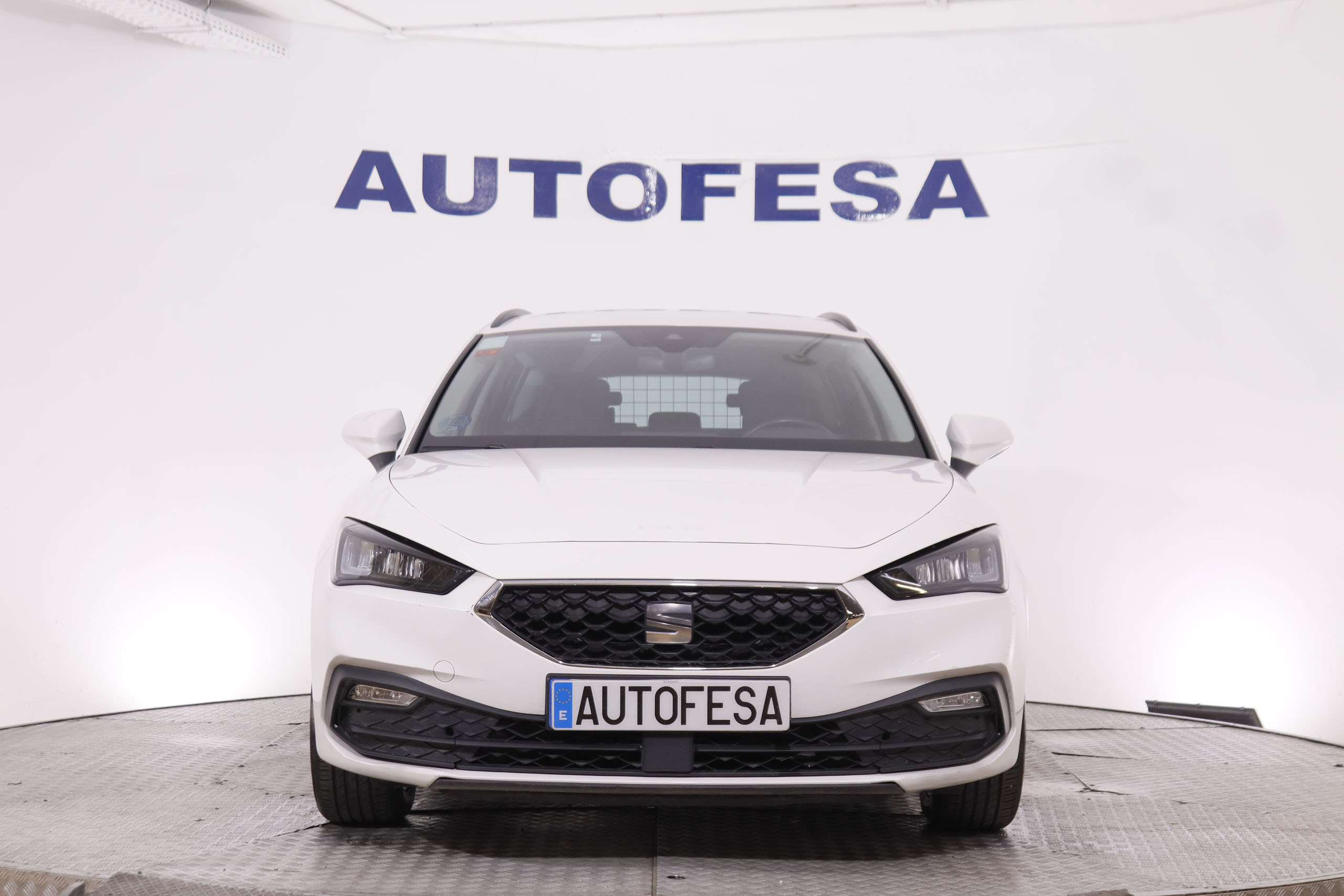 Seat Leon 1.eTSI STYLE DSG AUTO 110CV 5P # IVA DEDUCIBLE,NAVEGACION,CAMARA TRASERA,PARKTRONIC,FAROS LED foto 2