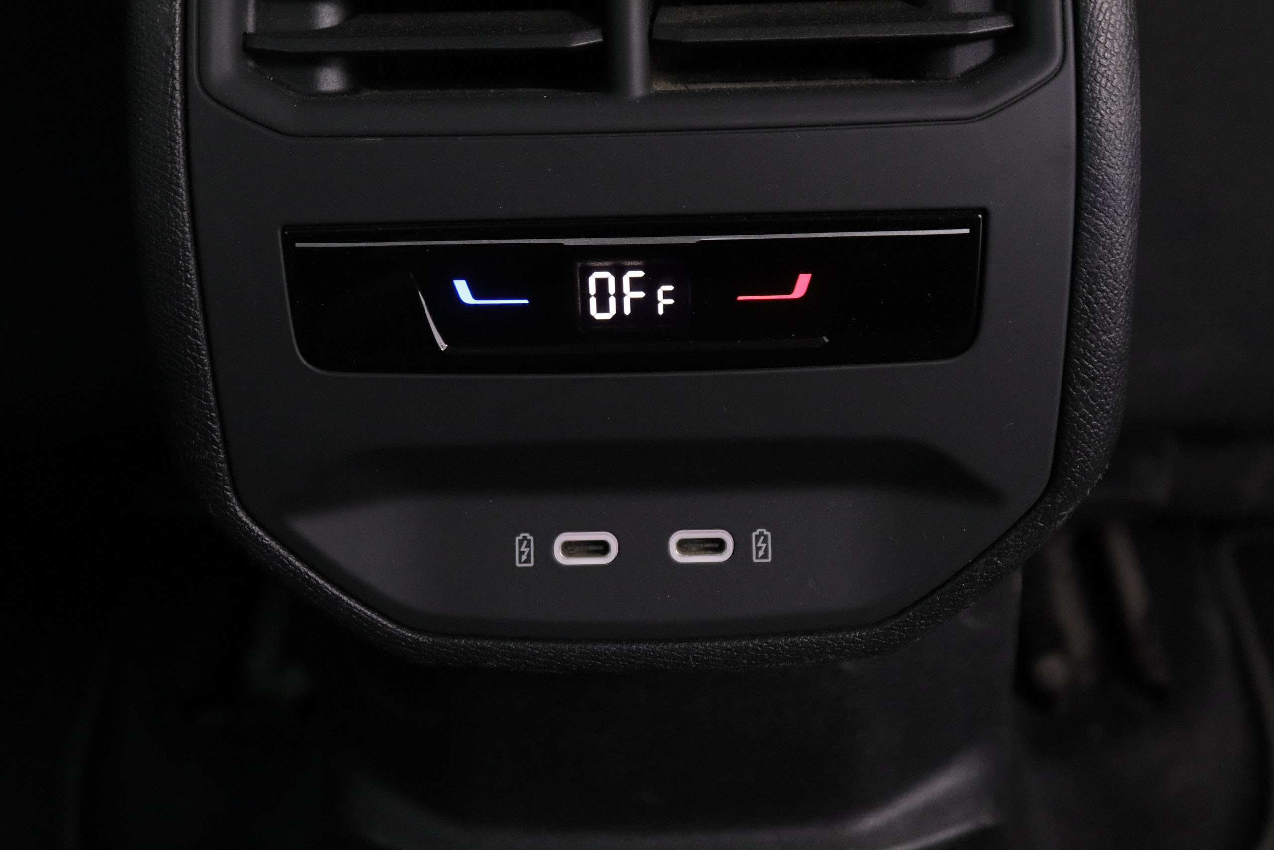 Seat Leon 1.eTSI STYLE DSG AUTO 110CV 5P # IVA DEDUCIBLE,NAVEGACION,CAMARA TRASERA,PARKTRONIC,FAROS LED foto 29