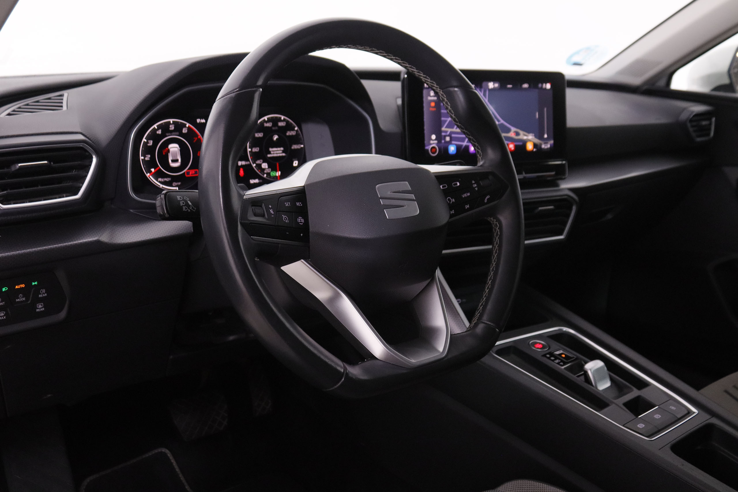 Seat Leon 1.eTSI STYLE DSG AUTO 110CV 5P # IVA DEDUCIBLE,NAVEGACION,CAMARA TRASERA,PARKTRONIC,FAROS LED foto 15