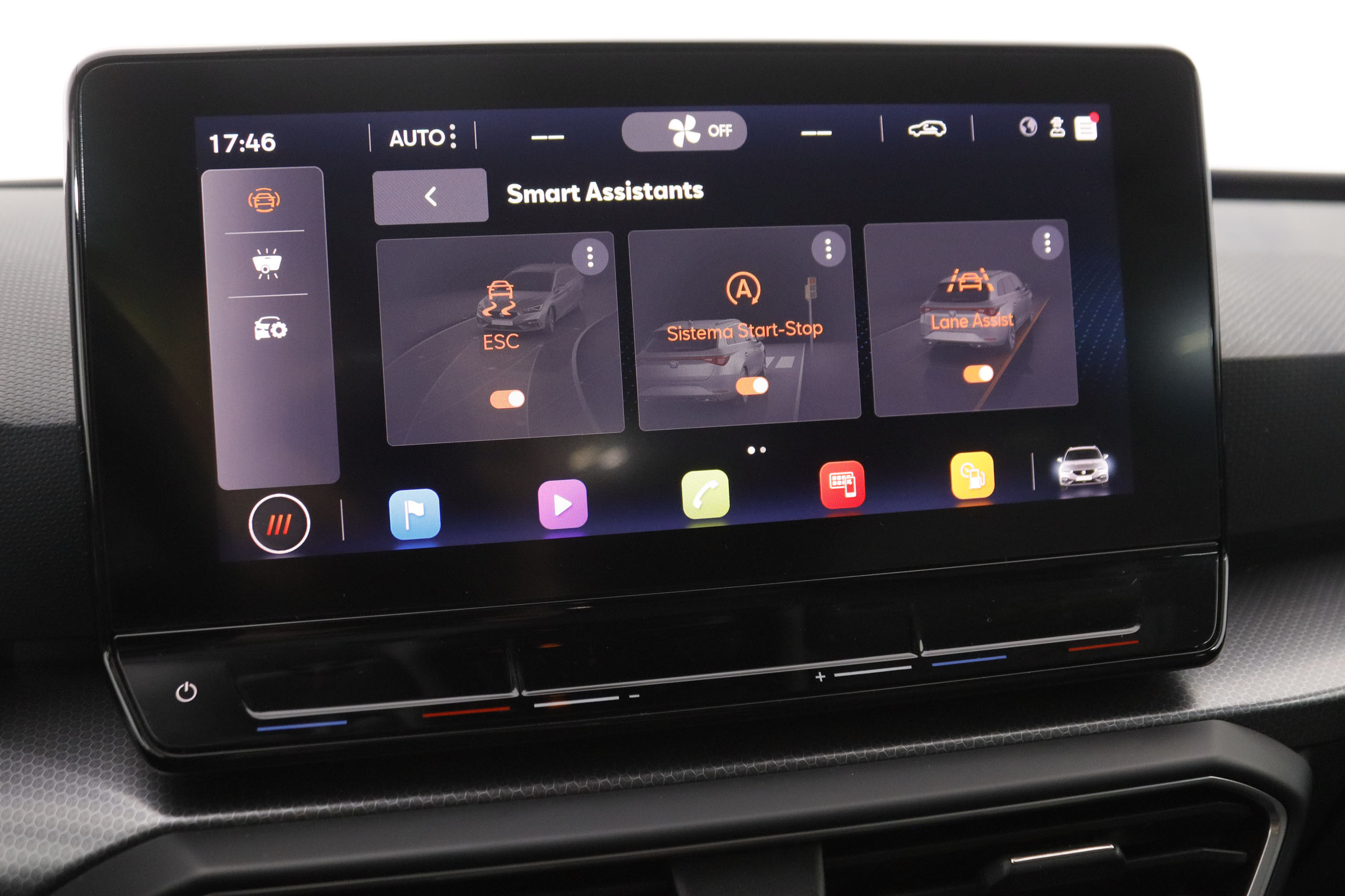 Seat Leon 1.eTSI STYLE DSG AUTO 110CV 5P # IVA DEDUCIBLE,NAVEGACION,CAMARA TRASERA,PARKTRONIC,FAROS LED foto 28