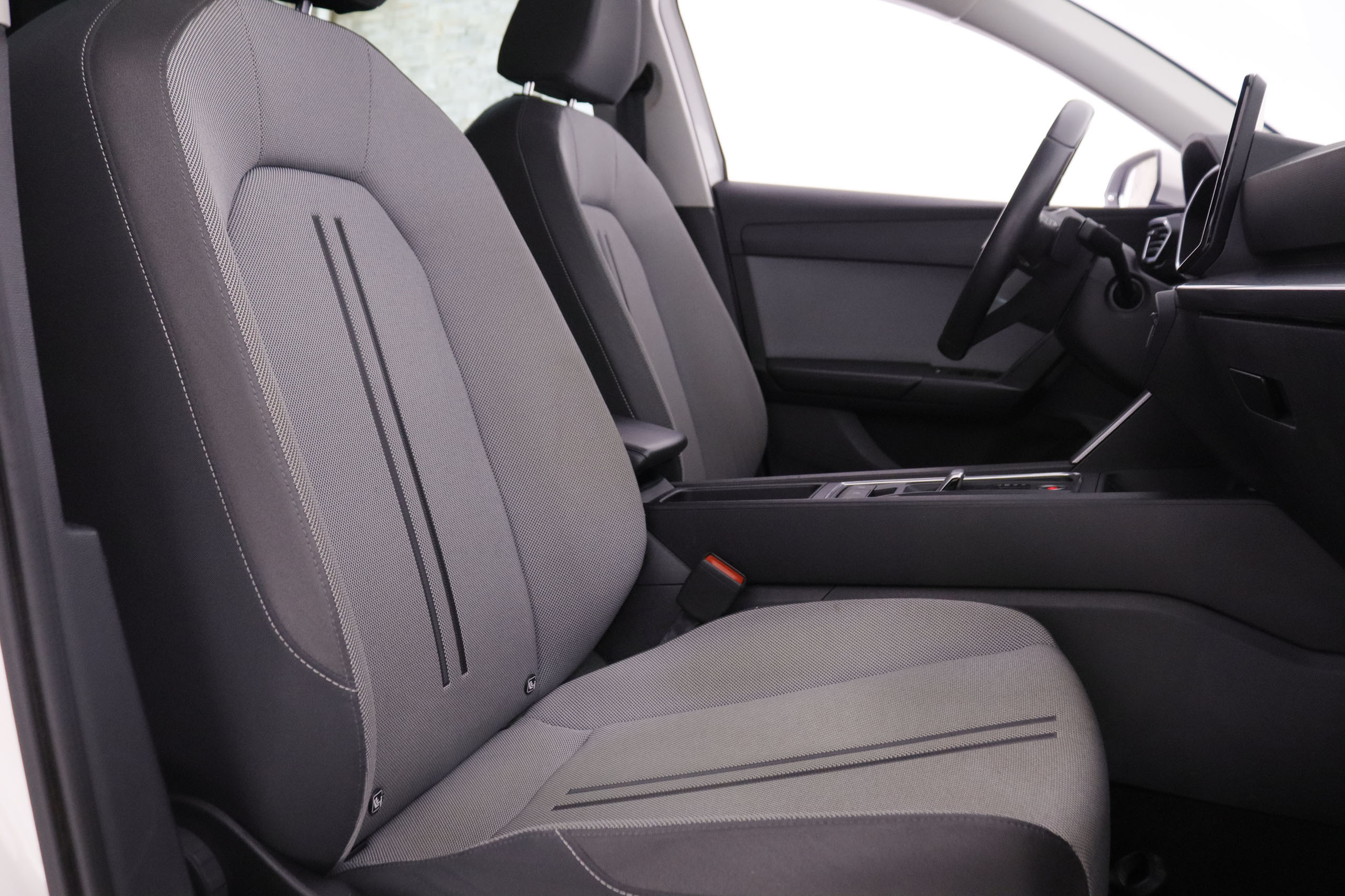 Seat Leon 1.eTSI STYLE DSG AUTO 110CV 5P # IVA DEDUCIBLE,NAVEGACION,CAMARA TRASERA,PARKTRONIC,FAROS LED foto 34