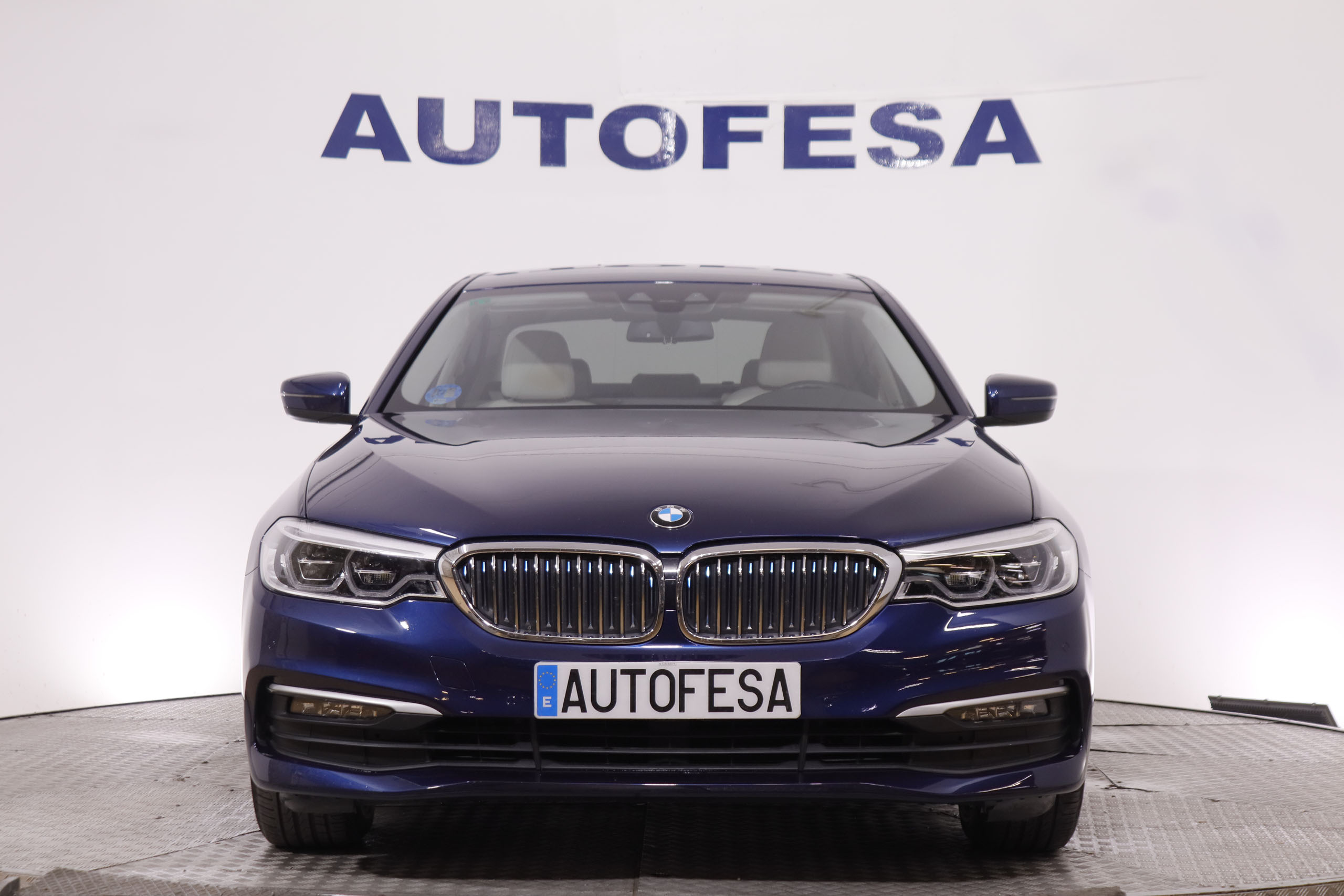 BMW 530 SERIE 5 530e iPERFORMANCE 252CV AUTO 4P  # NAVY,CUERO,FAROS LED foto 6